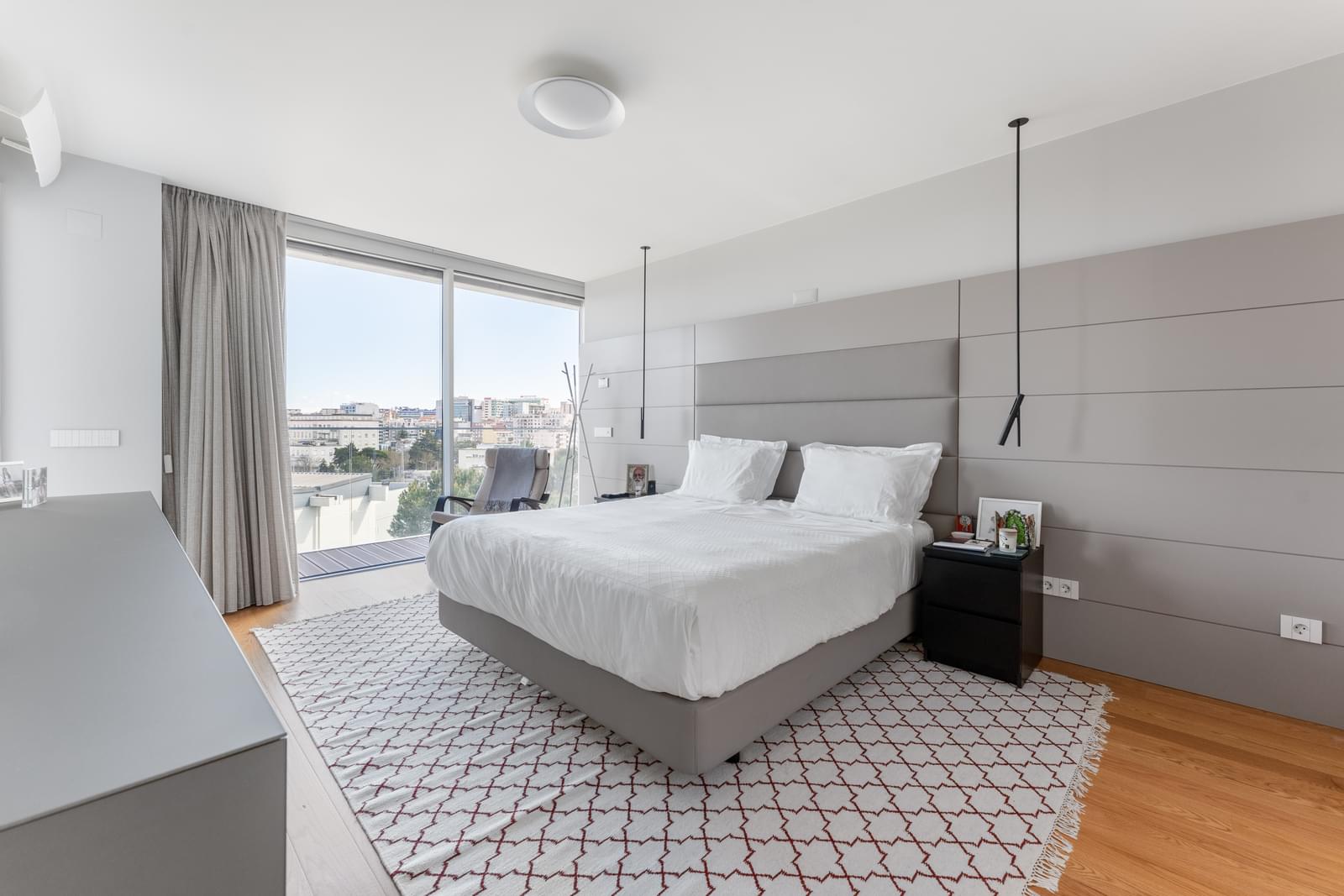 Apartamento T4 com estacionamento, Sete Rios, Lisboa - Imagem 17