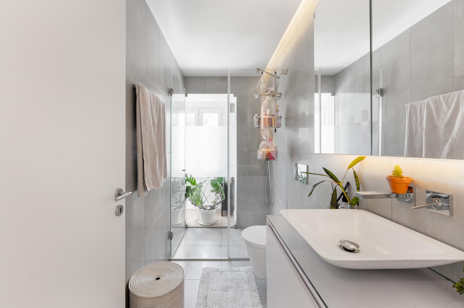 Moradia T7 com piscina, Restelo, Lisboa - Imagem 28