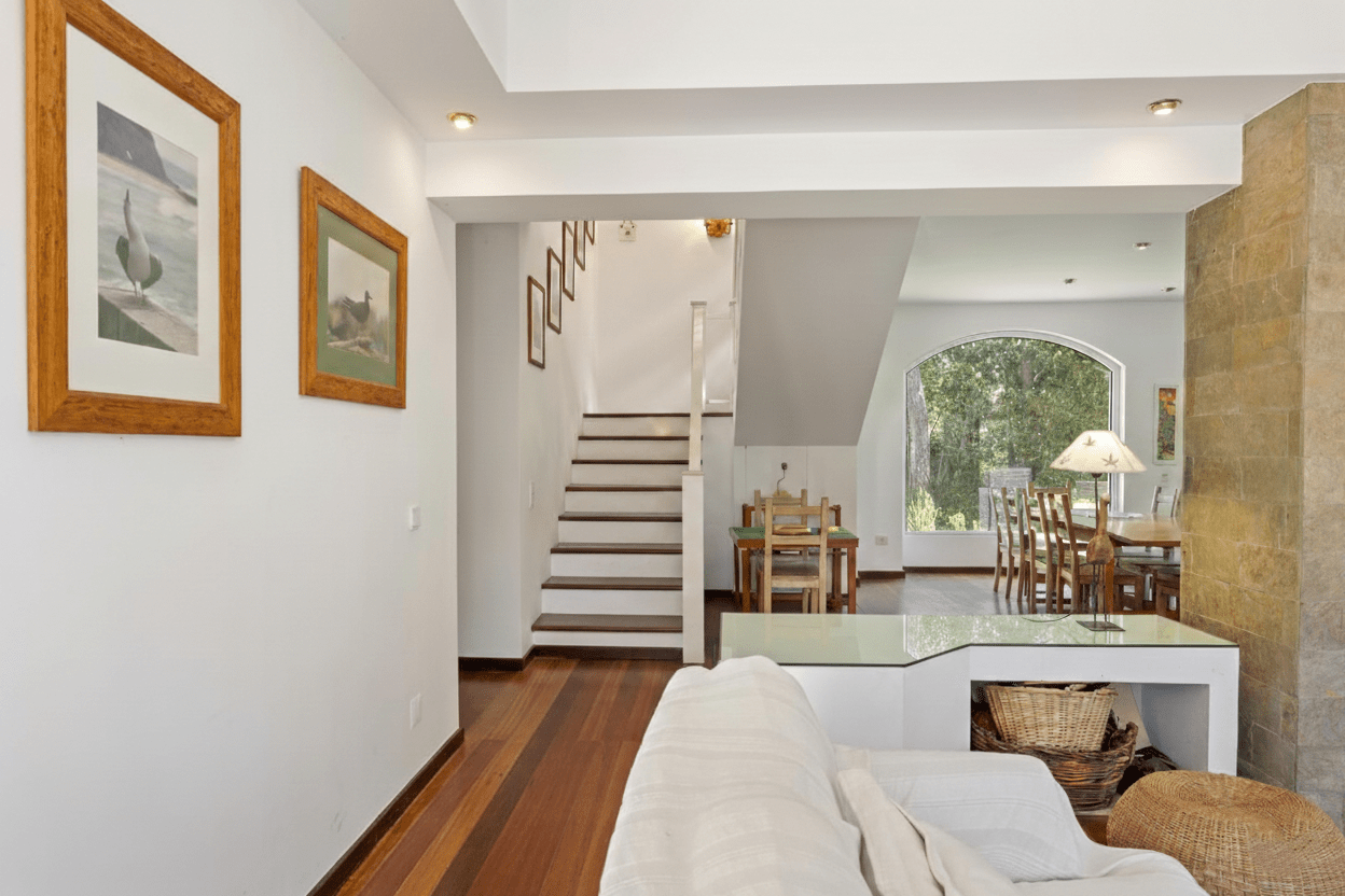 8 Bedroom Villa/Townhouse's Image 6
