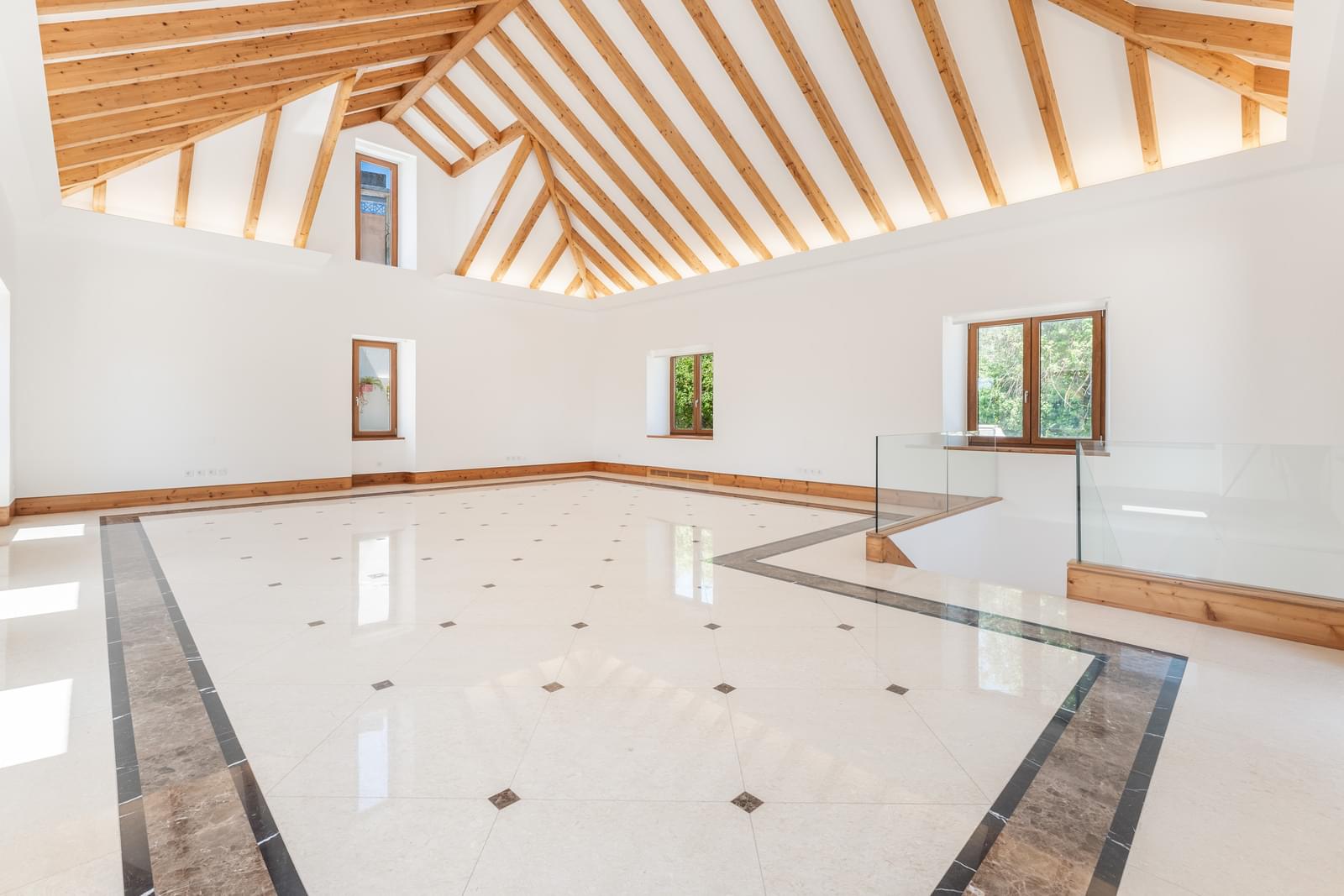 Moradia Isolada T5 com piscina, Sintra - Imagem 15