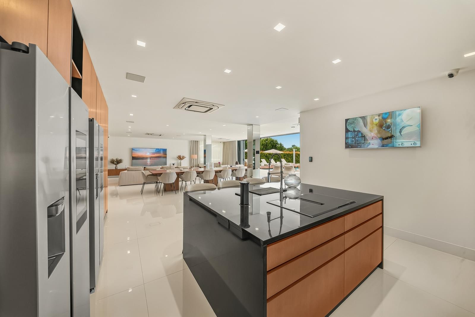 6 Bedroom Villa/Townhouse's Image 23
