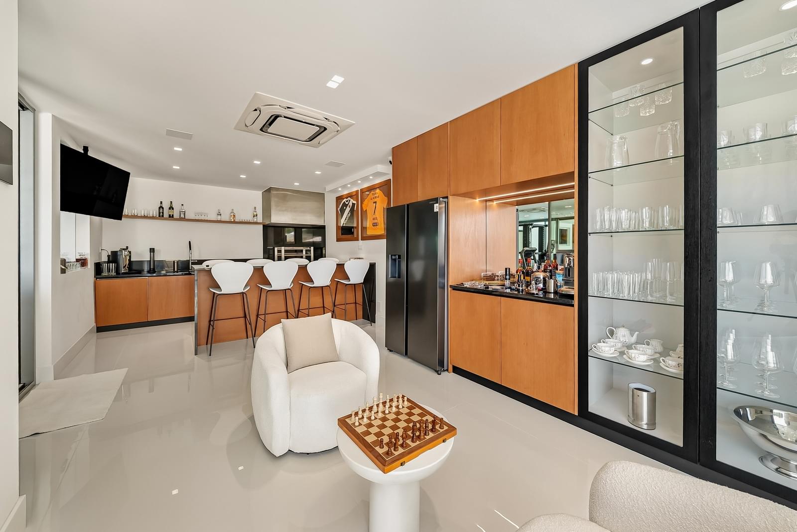 6 Bedroom Villa/Townhouse's Image 27