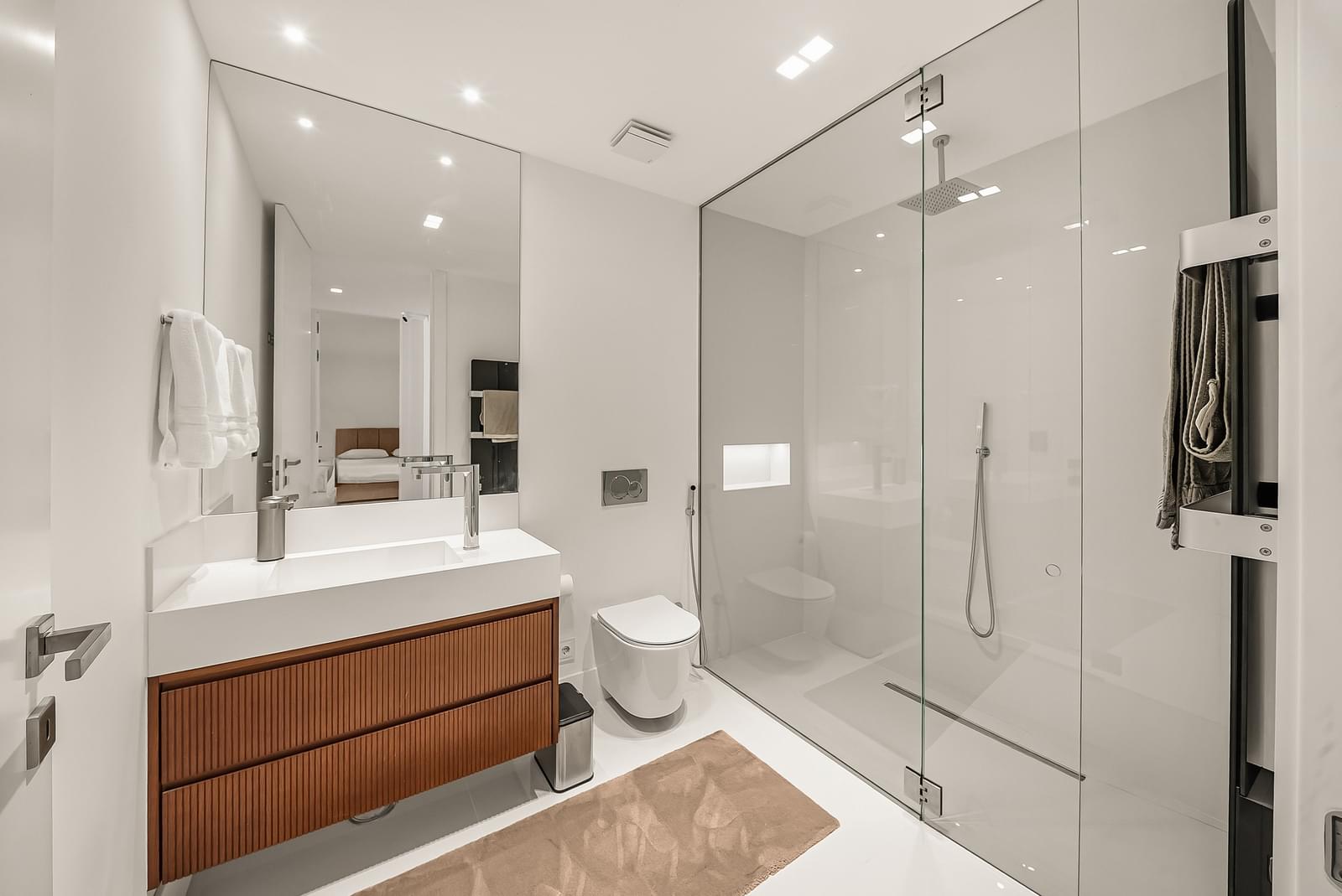 6 Bedroom Villa/Townhouse's Image 71