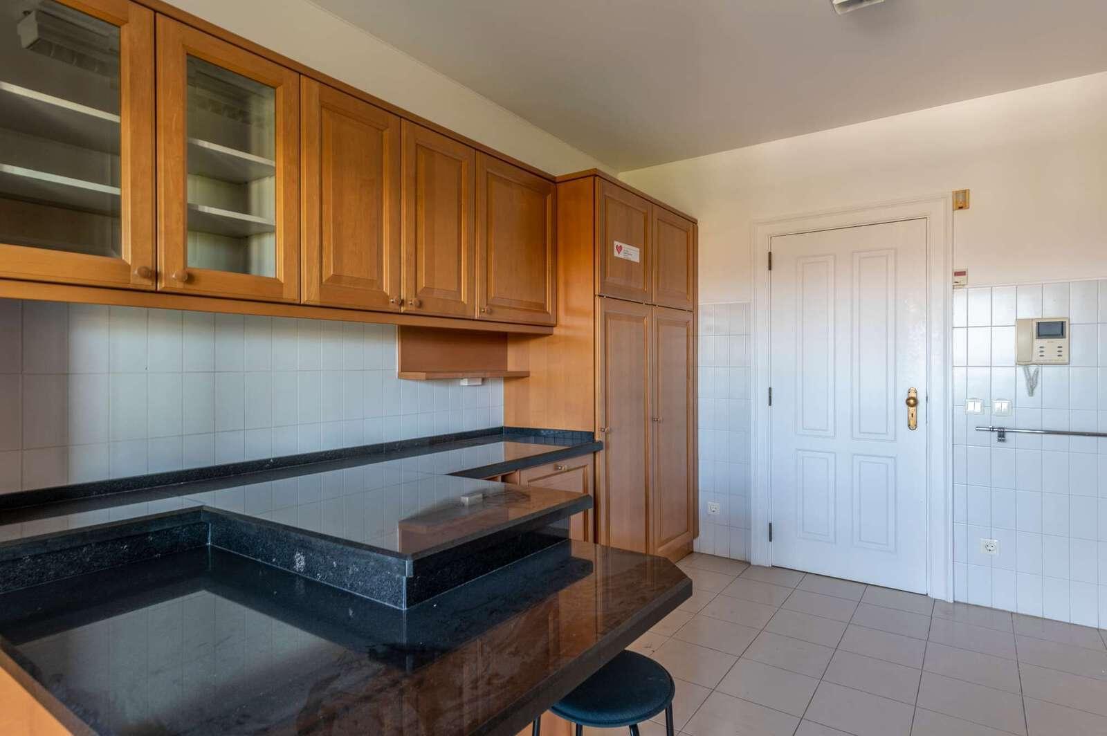 Apartamento T3 com jardim, Gandarinha, Cascais - Imagem 16