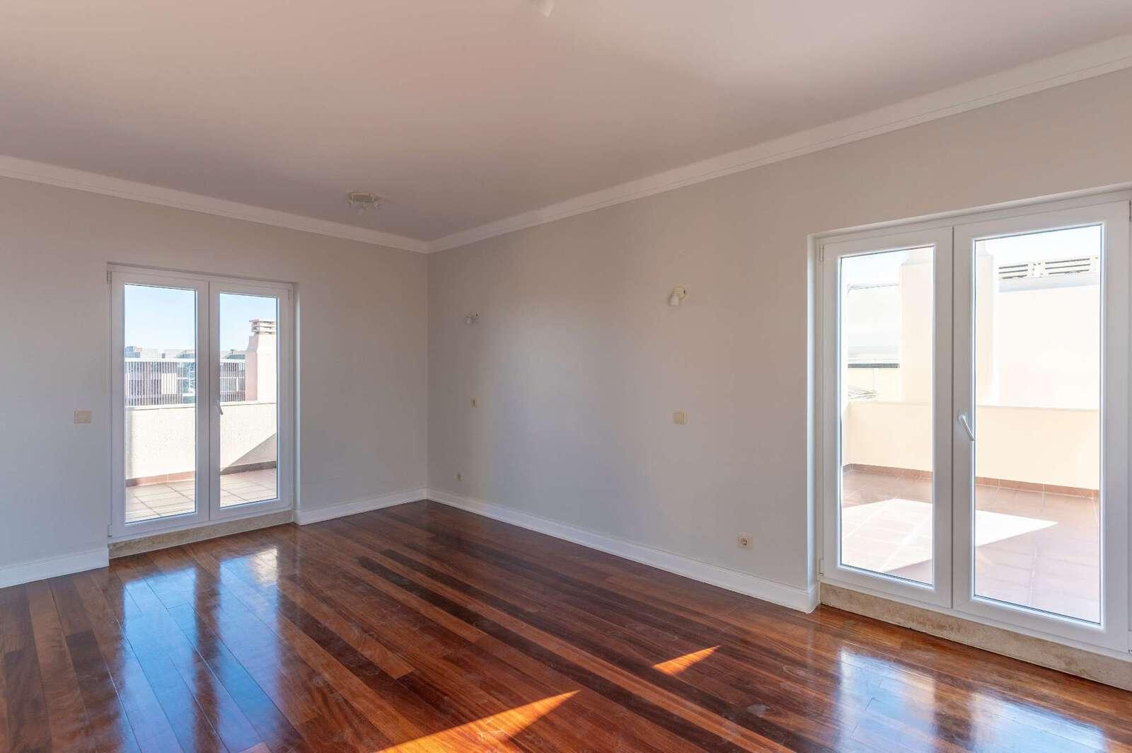 Apartamento T3 com jardim, Gandarinha, Cascais - Imagem 25
