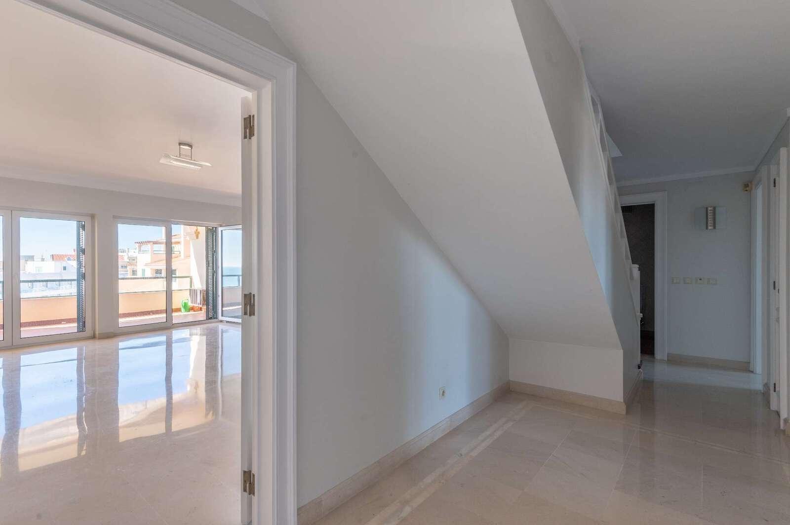 Apartamento T3 com jardim, Gandarinha, Cascais - Imagem 9