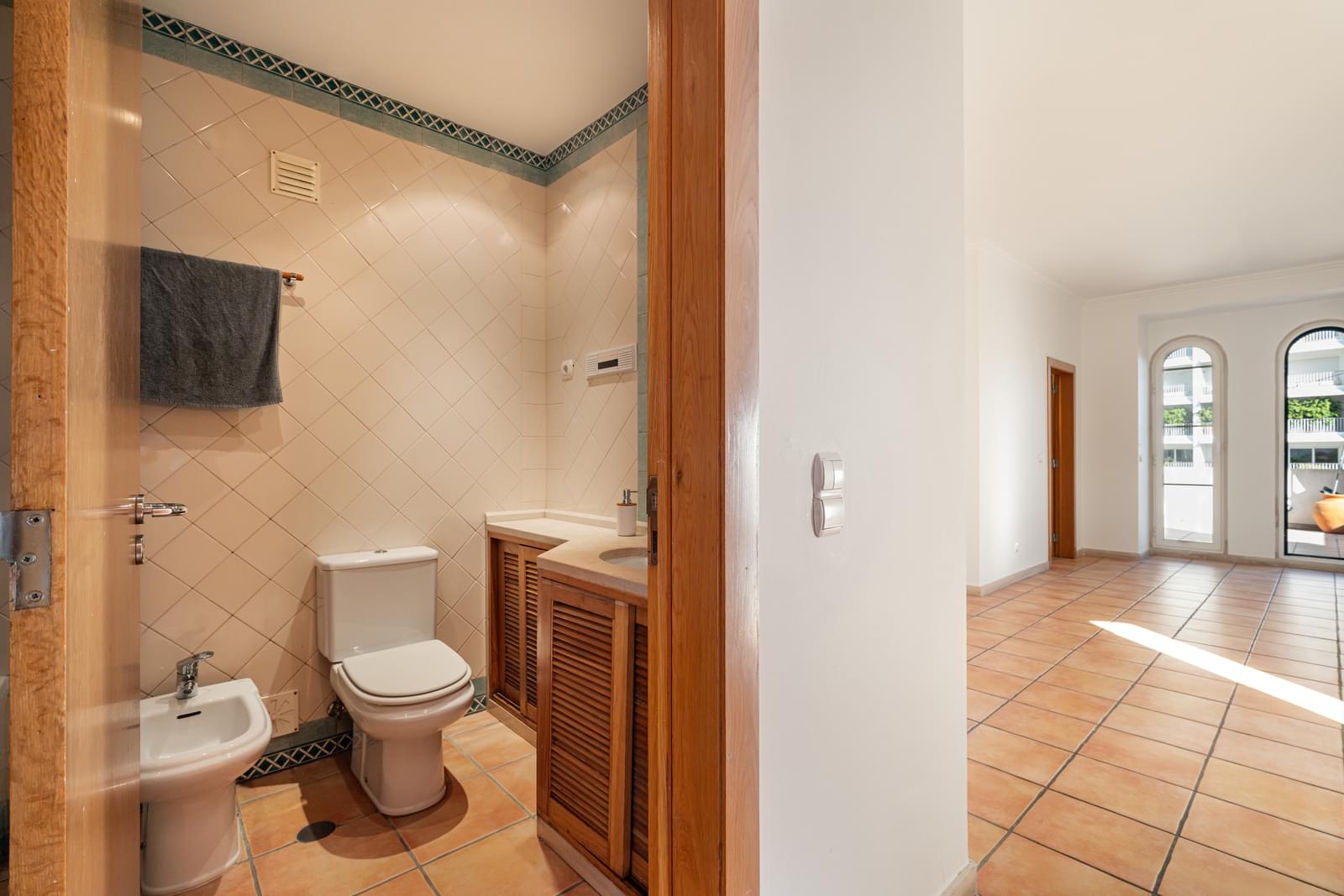 Apartamento T1 com estacionamento, Monte Estoril, Cascais - Imagem 12