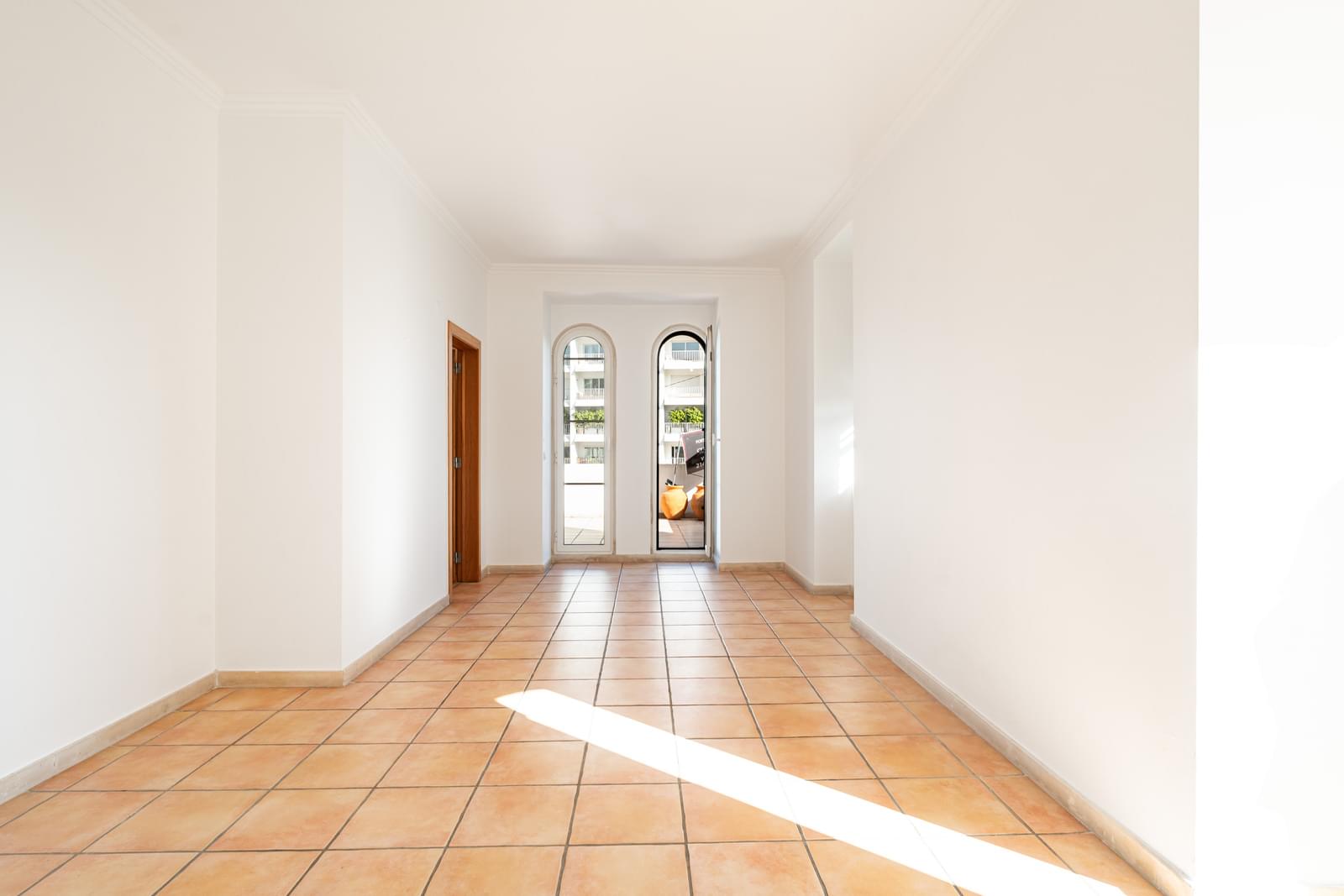 Apartamento T1 com estacionamento, Monte Estoril, Cascais - Imagem 7