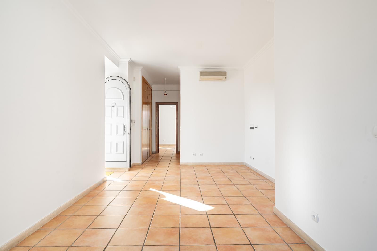Apartamento T1 com estacionamento, Monte Estoril, Cascais - Imagem 8