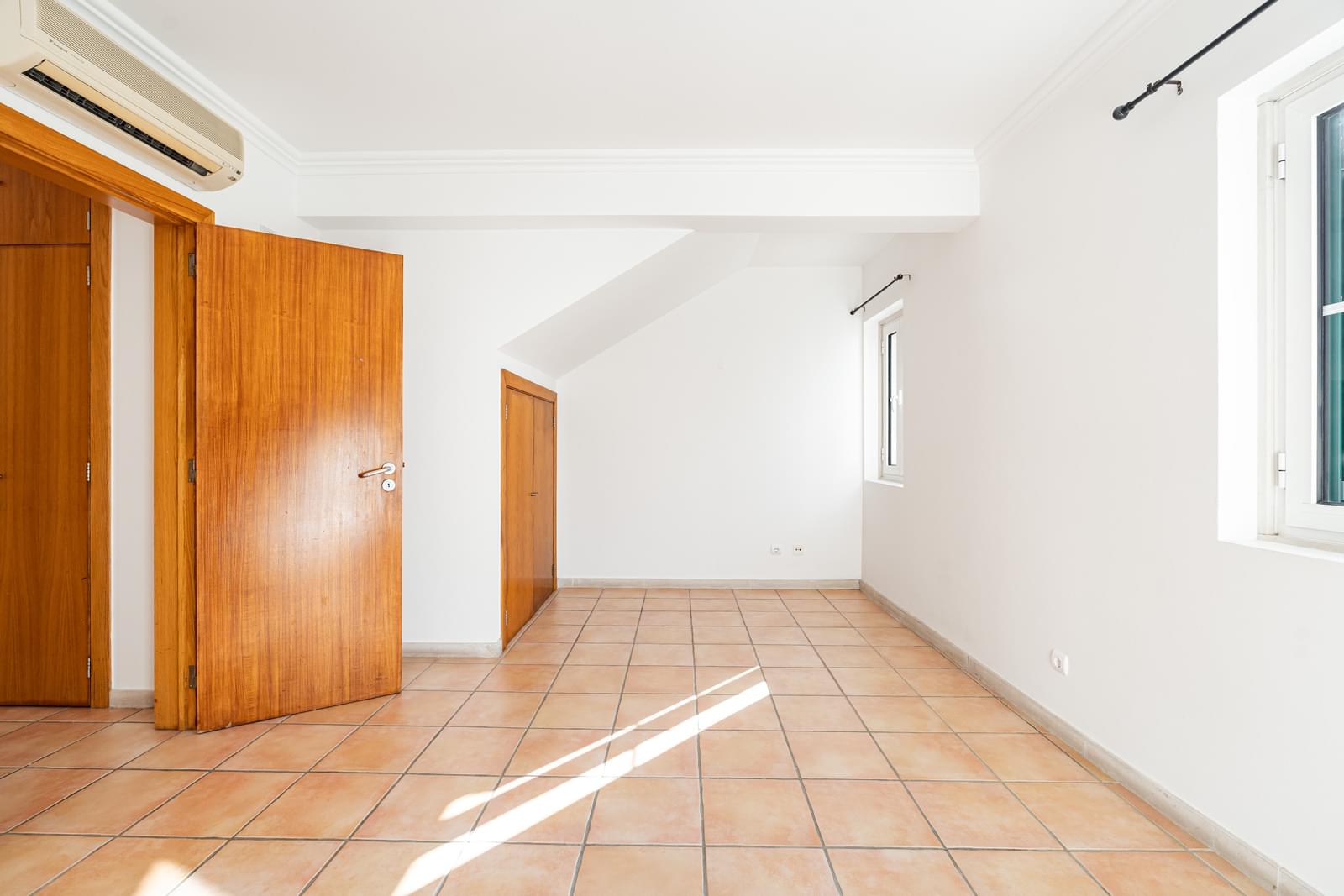 Apartamento T1 com estacionamento, Monte Estoril, Cascais - Imagem 16