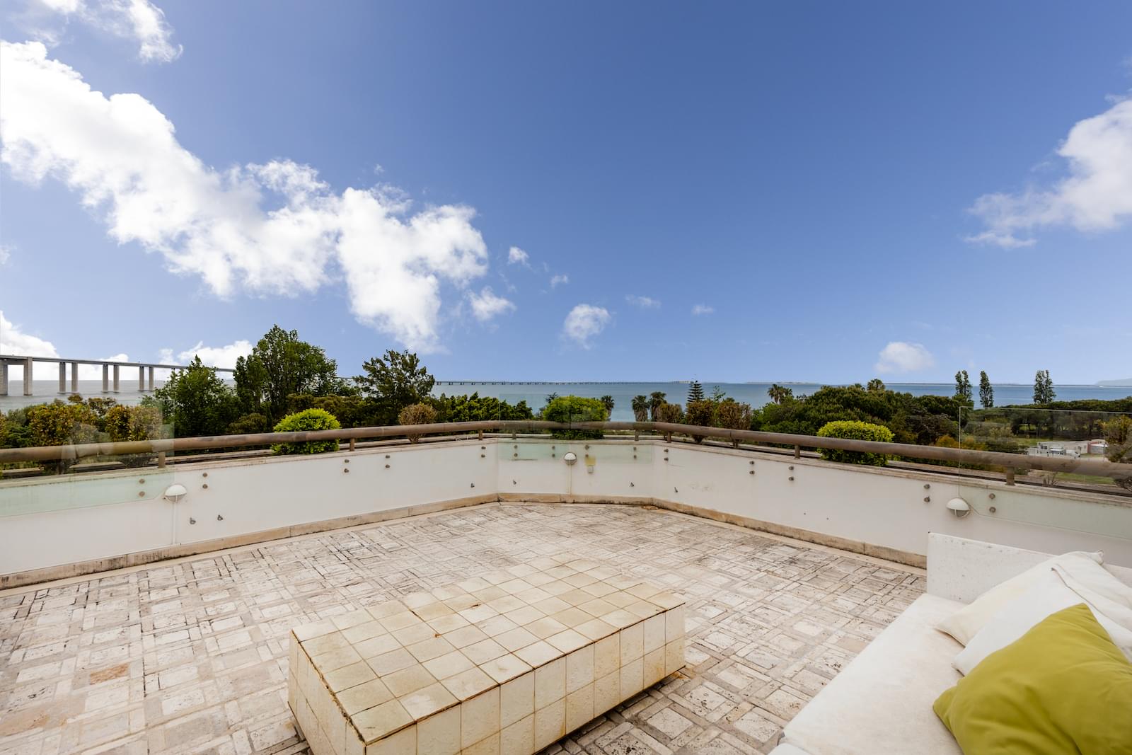 Penthouse T5 com piscina, Lisboa - Imagem 1