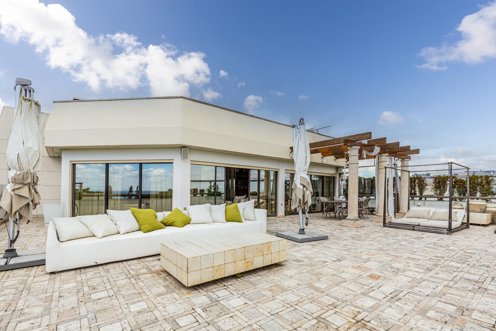 Penthouse T5 com piscina, Lisboa - Imagem 4