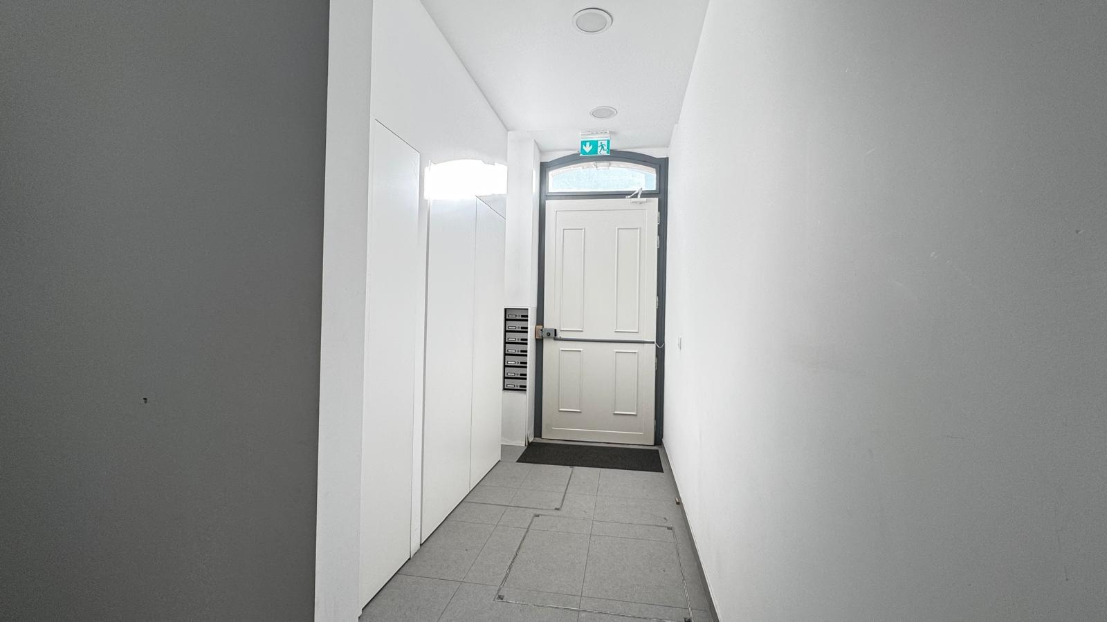 Apartamento T1 com vista, Lapa, Lisboa - Imagem 28