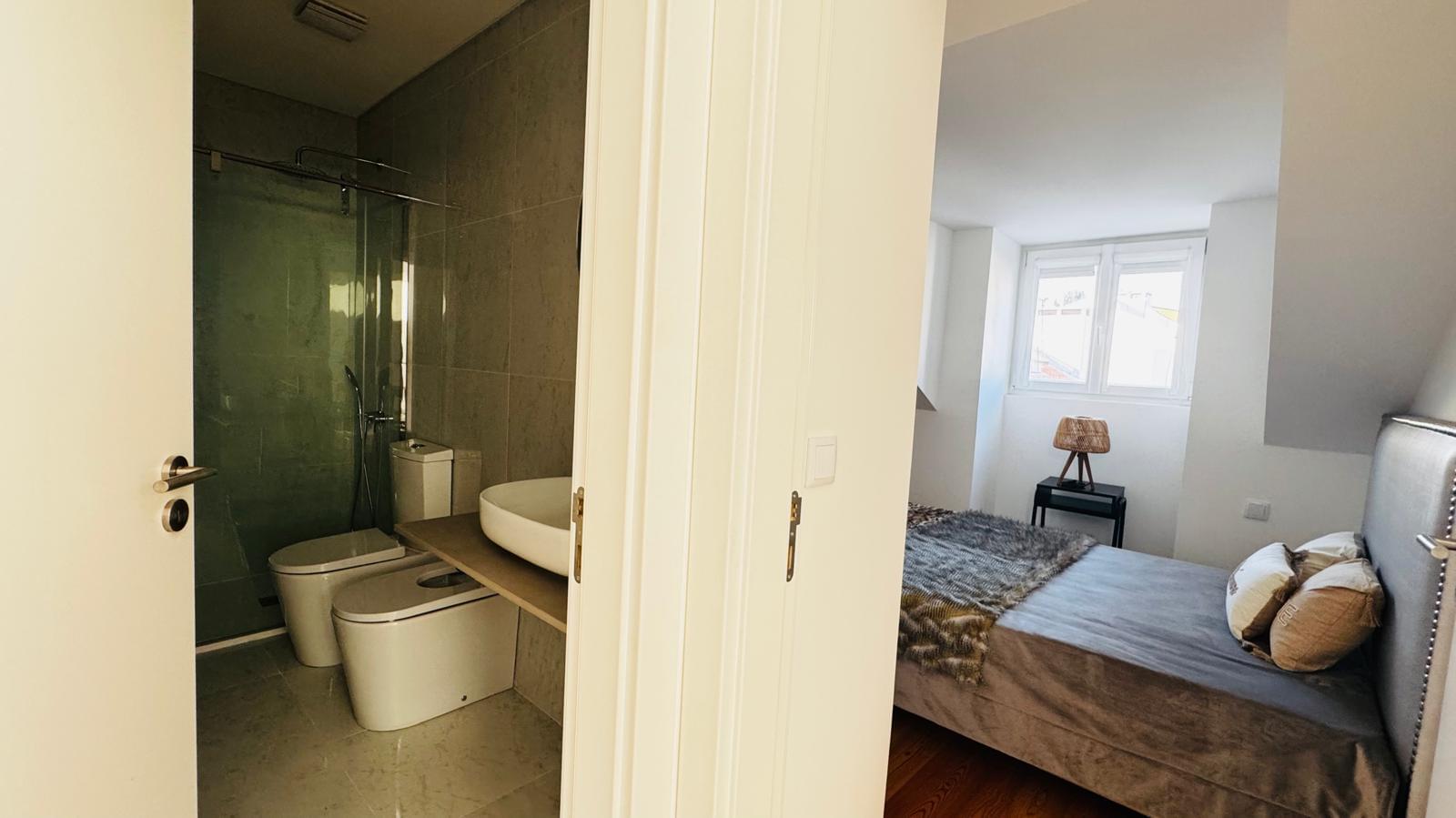 Apartamento T1 com vista, Lapa, Lisboa - Imagem 18