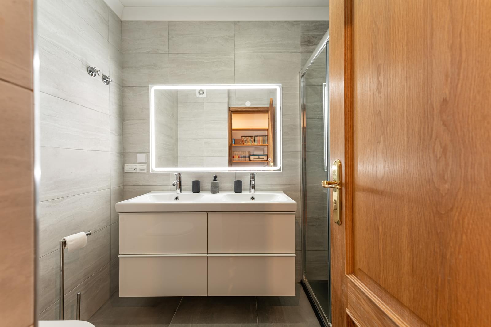 Apartamento T3 com vista, Infante Santo (Prazeres), Lisboa - Imagem 11