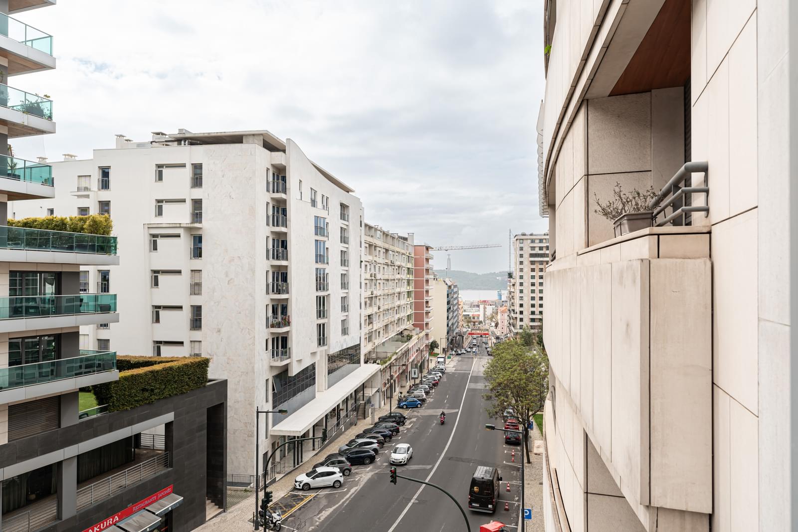 Apartamento T3 com vista, Infante Santo (Prazeres), Lisboa - Imagem 1