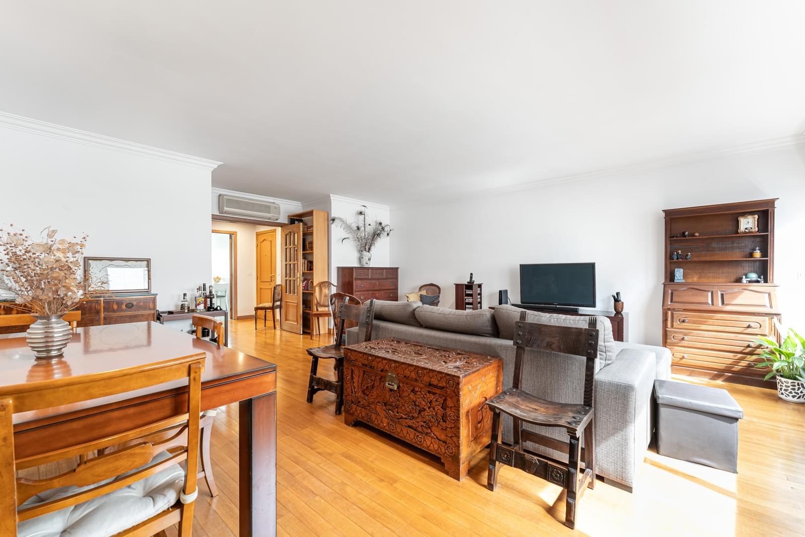 Apartamento T3 com vista, Infante Santo (Prazeres), Lisboa - Imagem 2