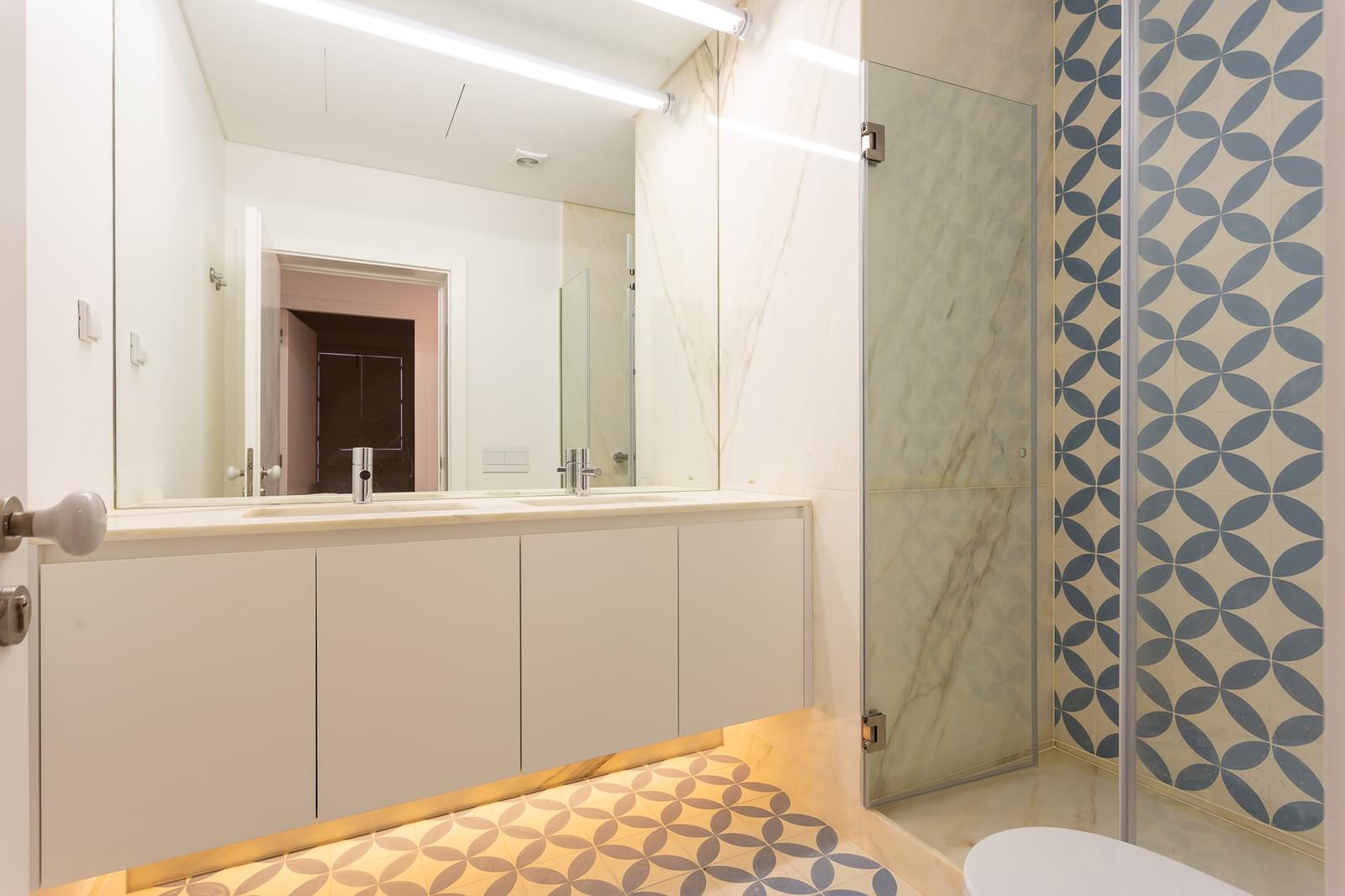Apartamento T2 novo, Mouraria, Lisboa - Imagem 9