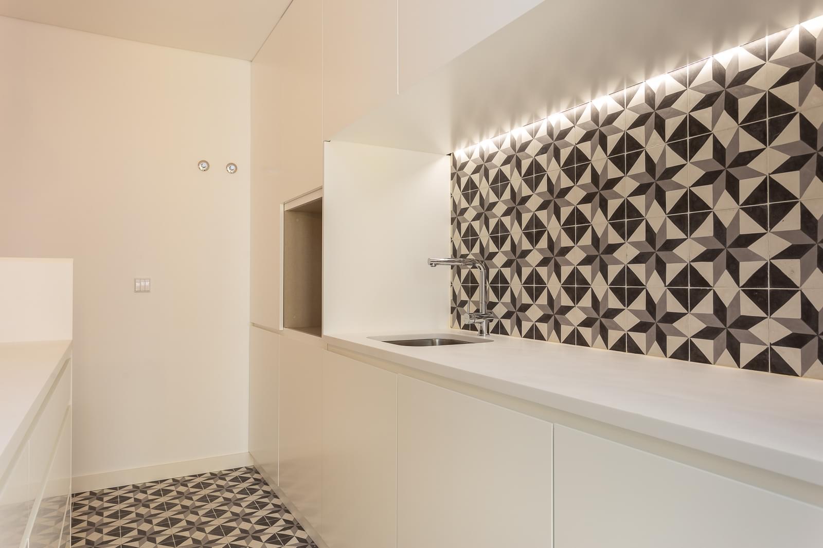 Apartamento T2 novo, Mouraria, Lisboa - Imagem 12