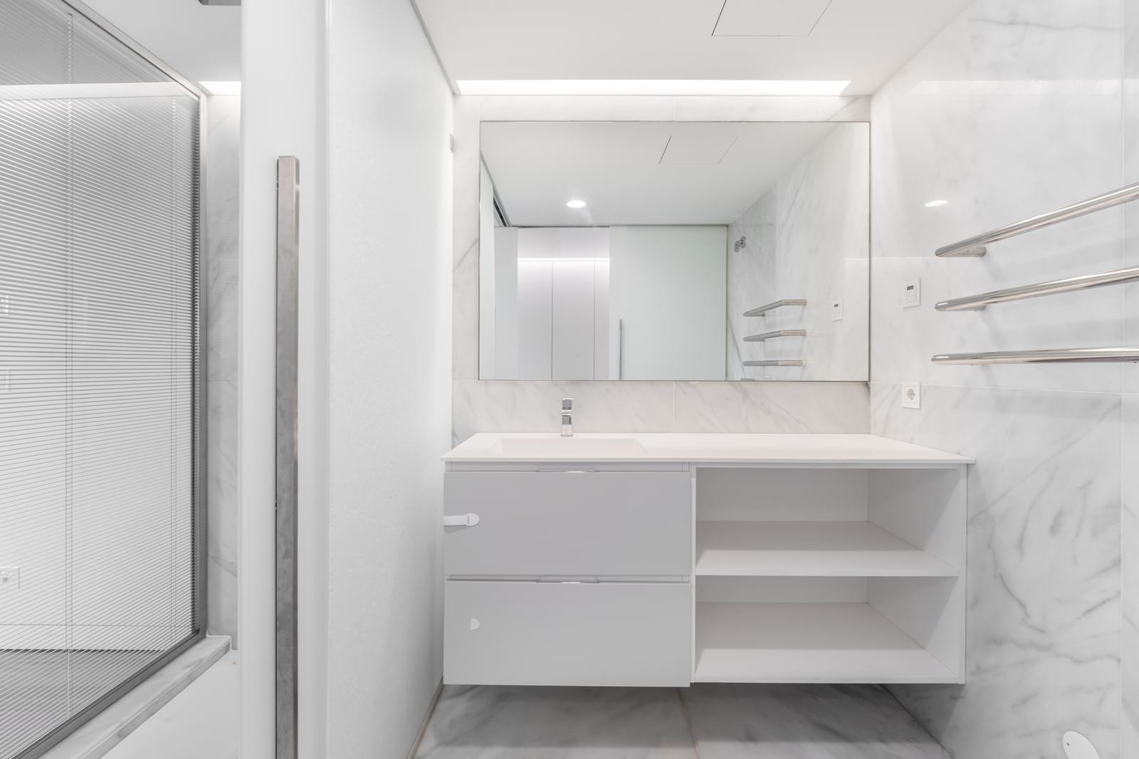 Apartamento T2 com piscina, Cascais - Imagem 27