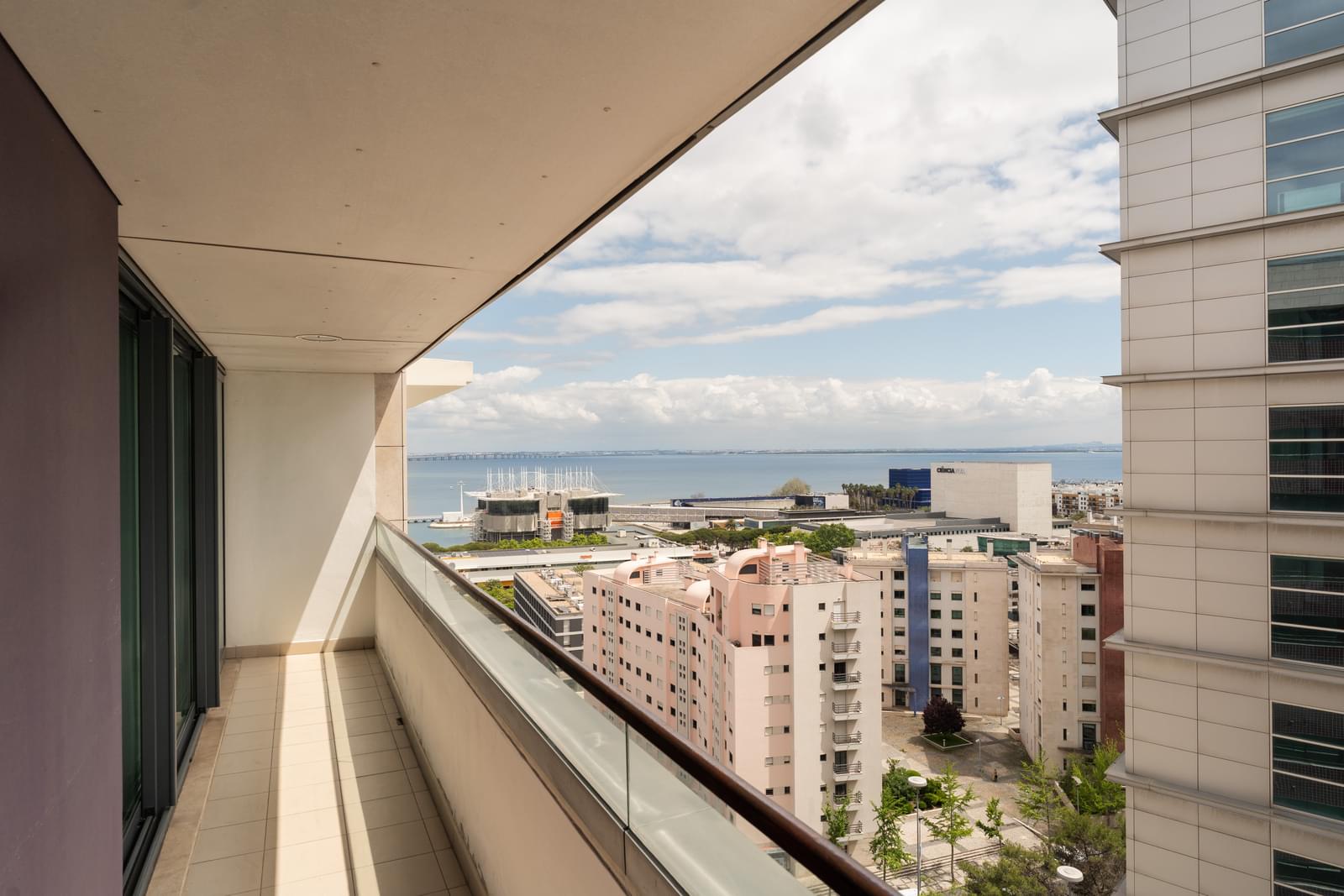 Apartamento T3 com vista, Parque das Nações, Lisboa - Imagem 1