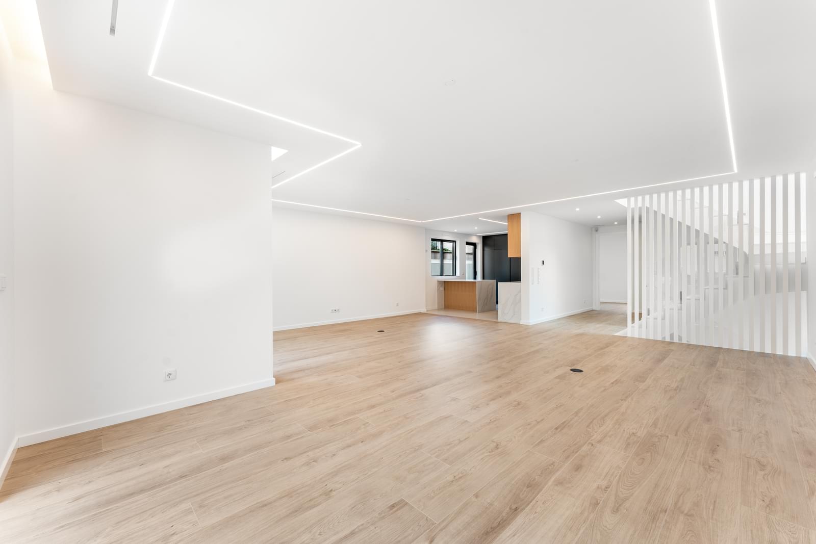 Moradia Isolada T4 + 2 com piscina, Aldeia de Juzo, Cascais - Imagem 3