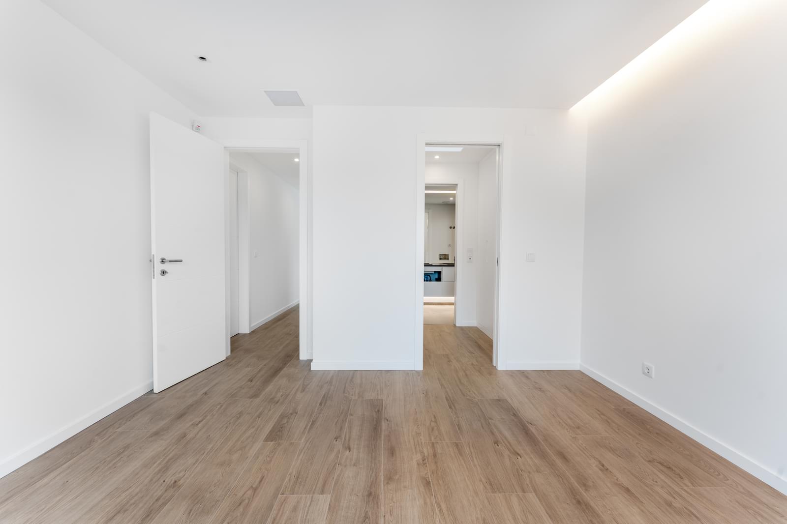 Moradia Isolada T4 + 2 com piscina, Aldeia de Juzo, Cascais - Imagem 24