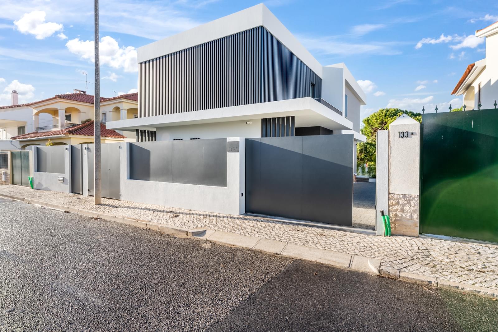 Moradia Isolada T4 + 2 com piscina, Aldeia de Juzo, Cascais - Imagem 38