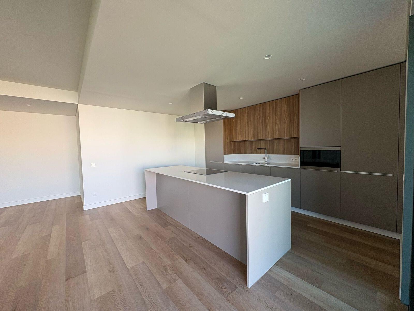 Apartamento T3 com piscina, Miraflores, Oeiras - Imagem 9