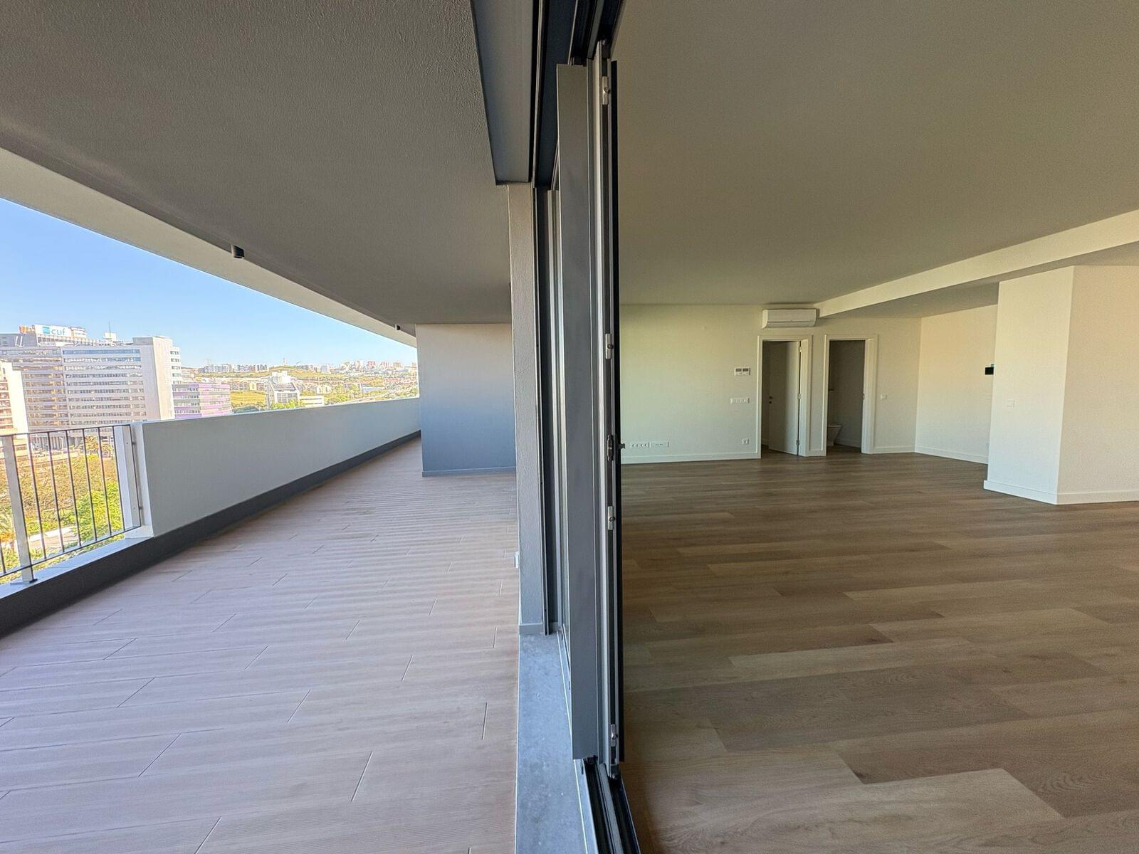 Apartamento T3 com piscina, Miraflores, Oeiras - Imagem 12