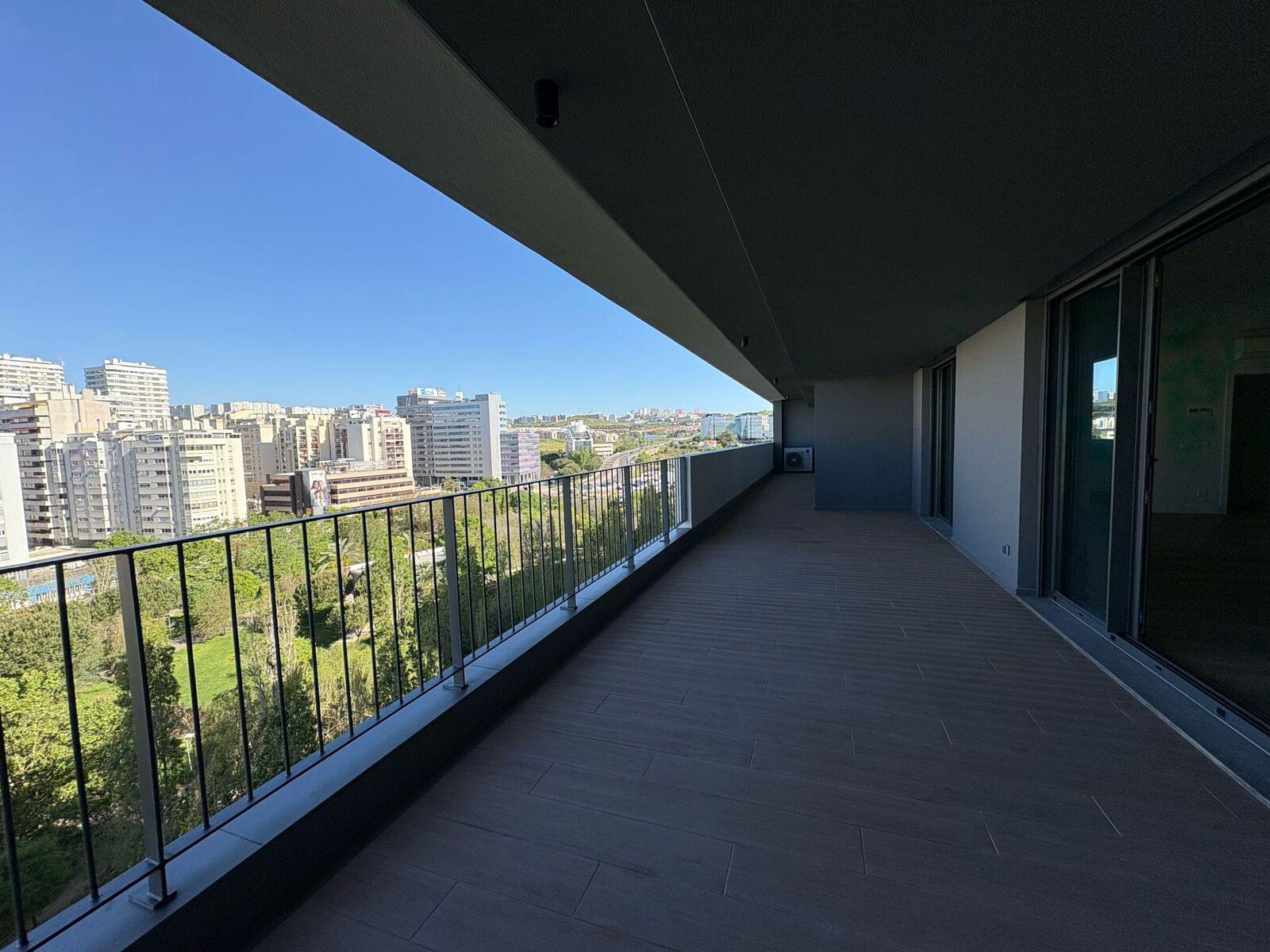 Apartamento T3 com piscina, Miraflores, Oeiras - Imagem 13