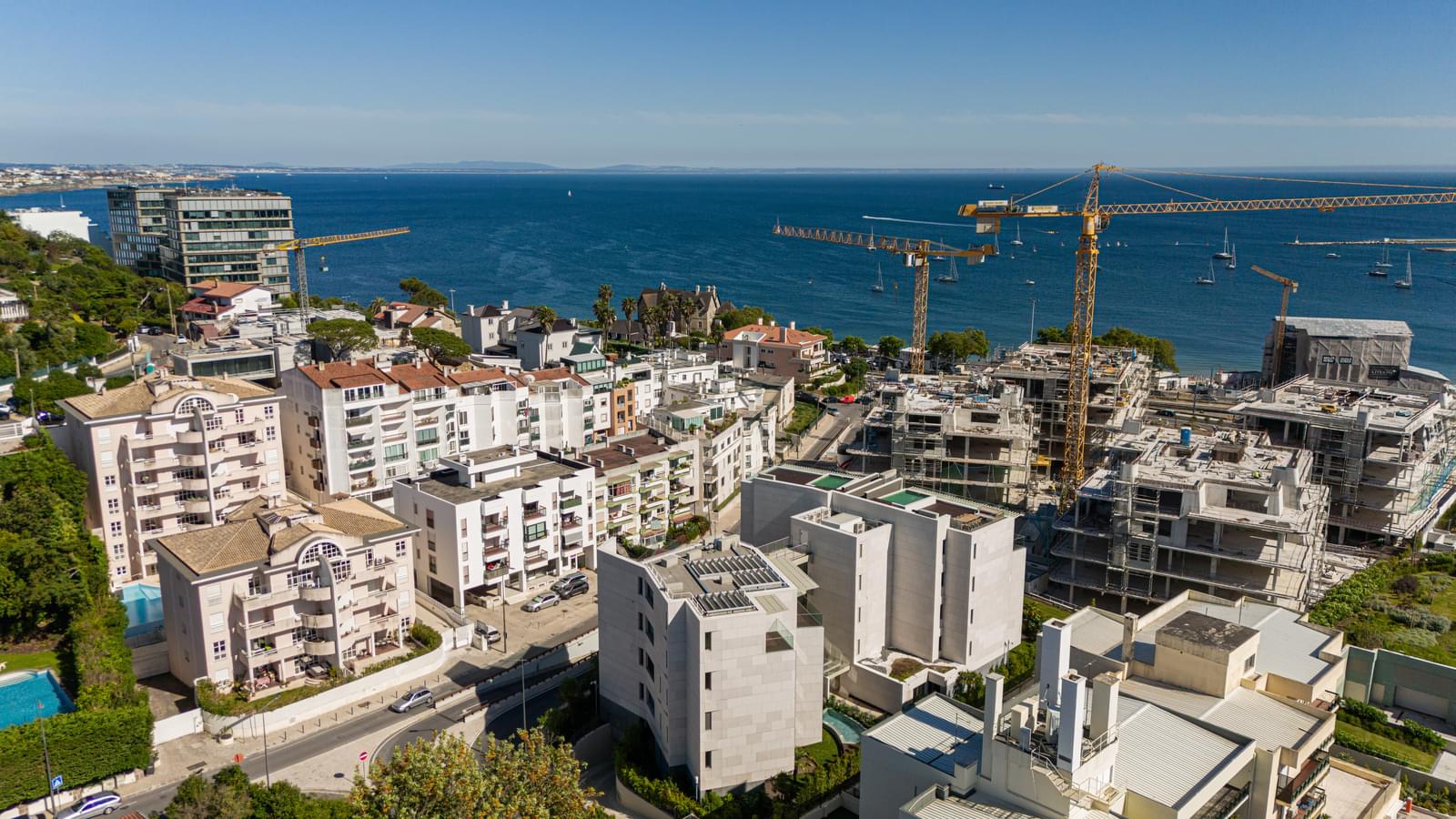 Penthouse T3 com piscina, Cascais - Imagem 21