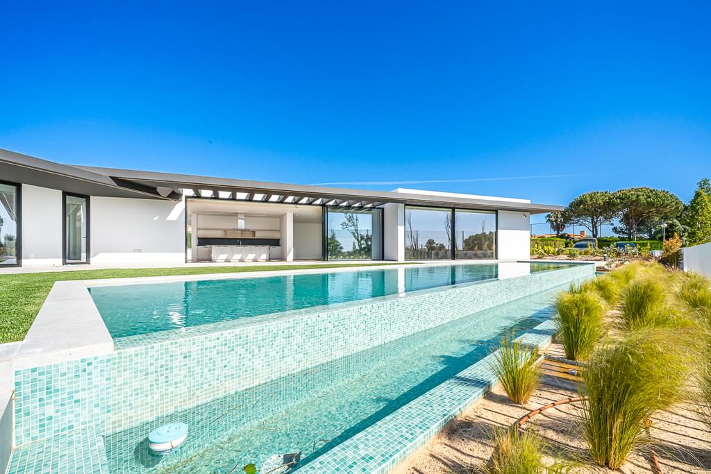 5 Bedroom Detached house with garden, Quinta da Beloura, Sintra 51340667
