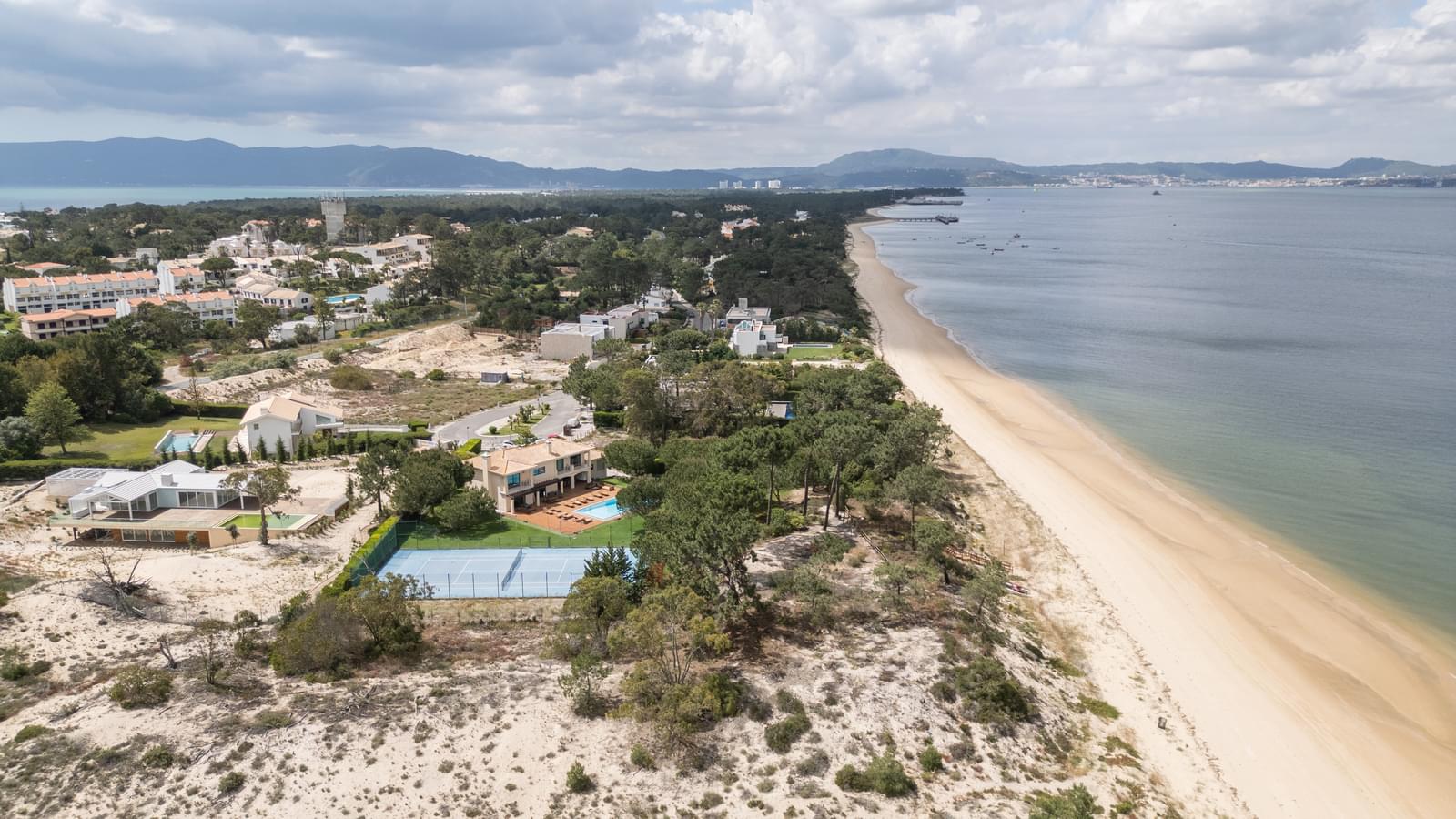 Moradia Isolada T6 com piscina, Soltroia, Grandola - Imagem 53