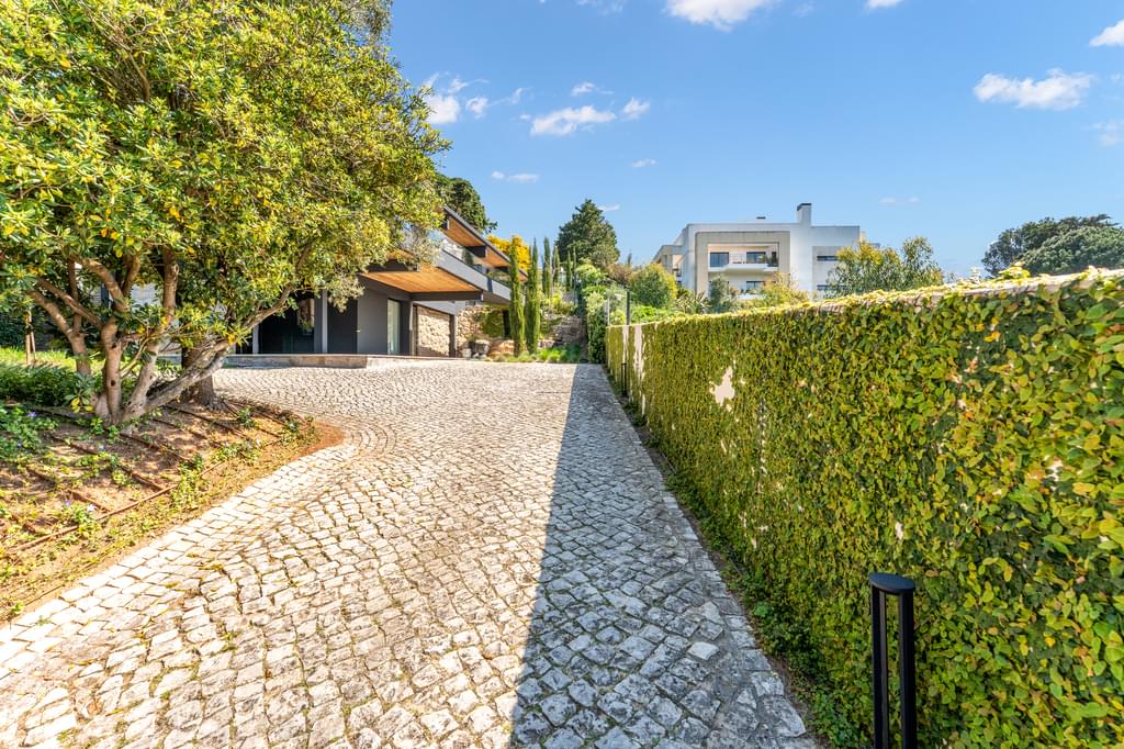4 Bedroom House with garden, Cascais 4277070483