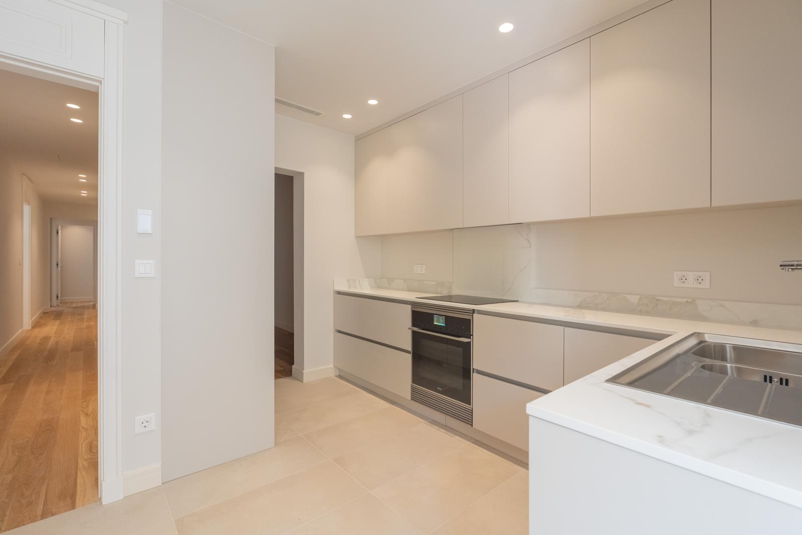 Apartamento T3 + 1 com terraço, Príncipe Real, Lisboa - Imagem 18