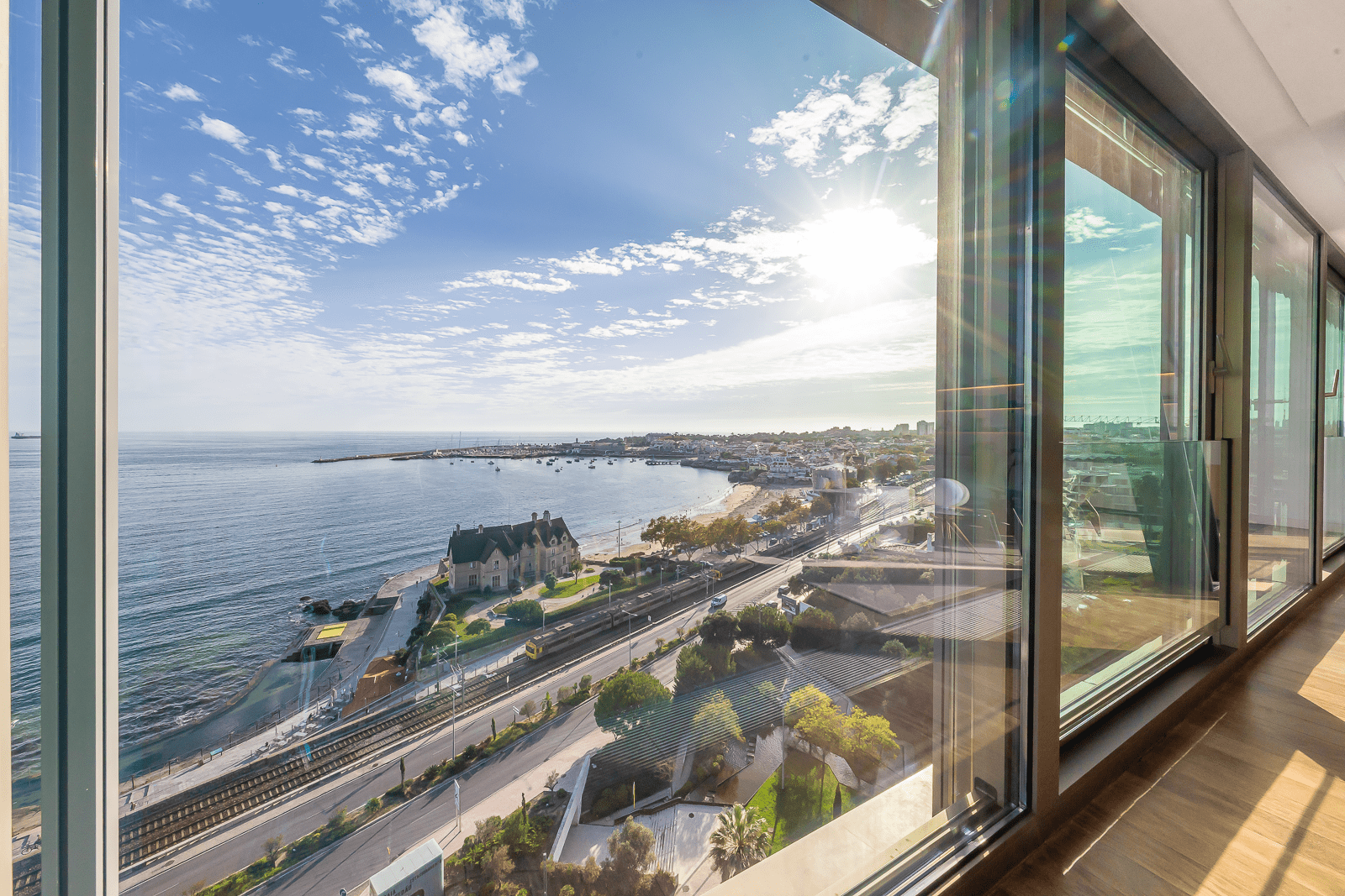 Apartamento T4 com piscina, Cascais - Imagem 1