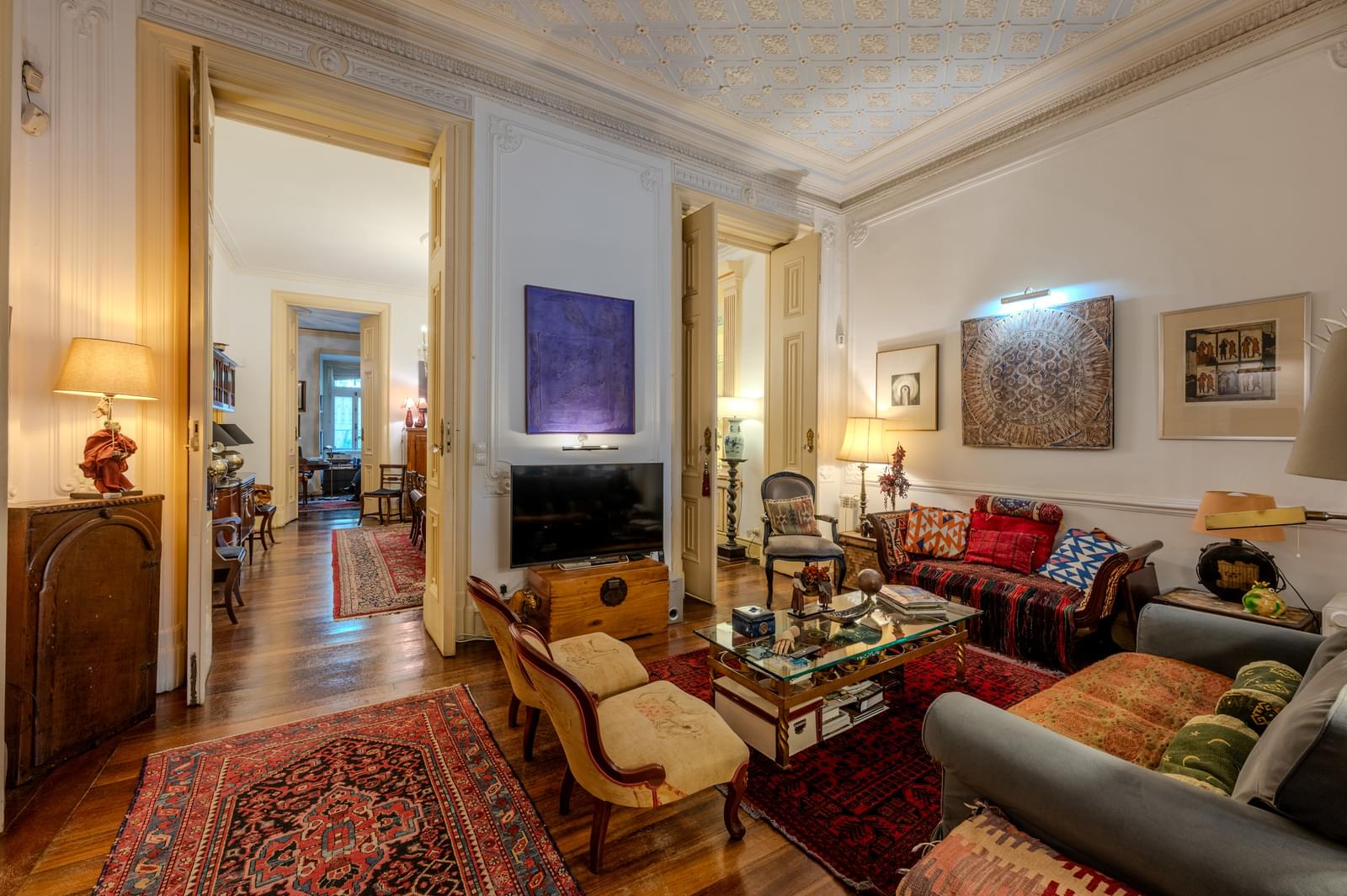 Apartamento T2 + 2 com estacionamento, Santa Catarina, Lisboa - Imagem 5