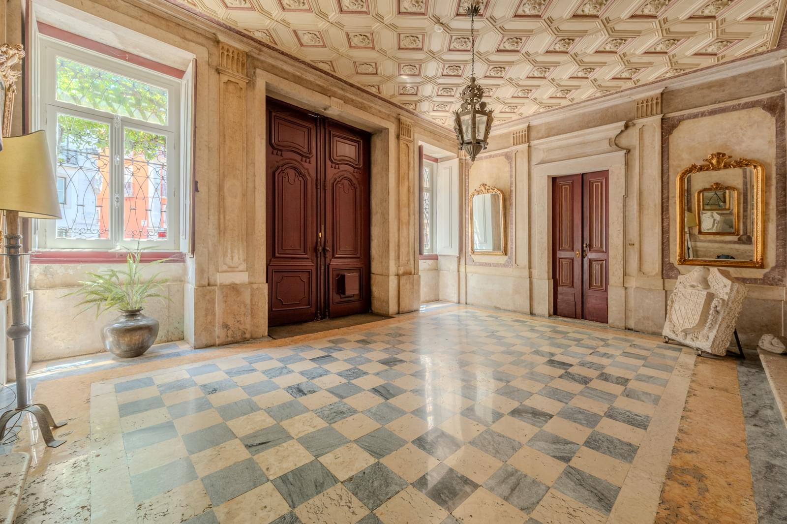 Apartamento T2 + 2 com estacionamento, Santa Catarina, Lisboa - Imagem 26