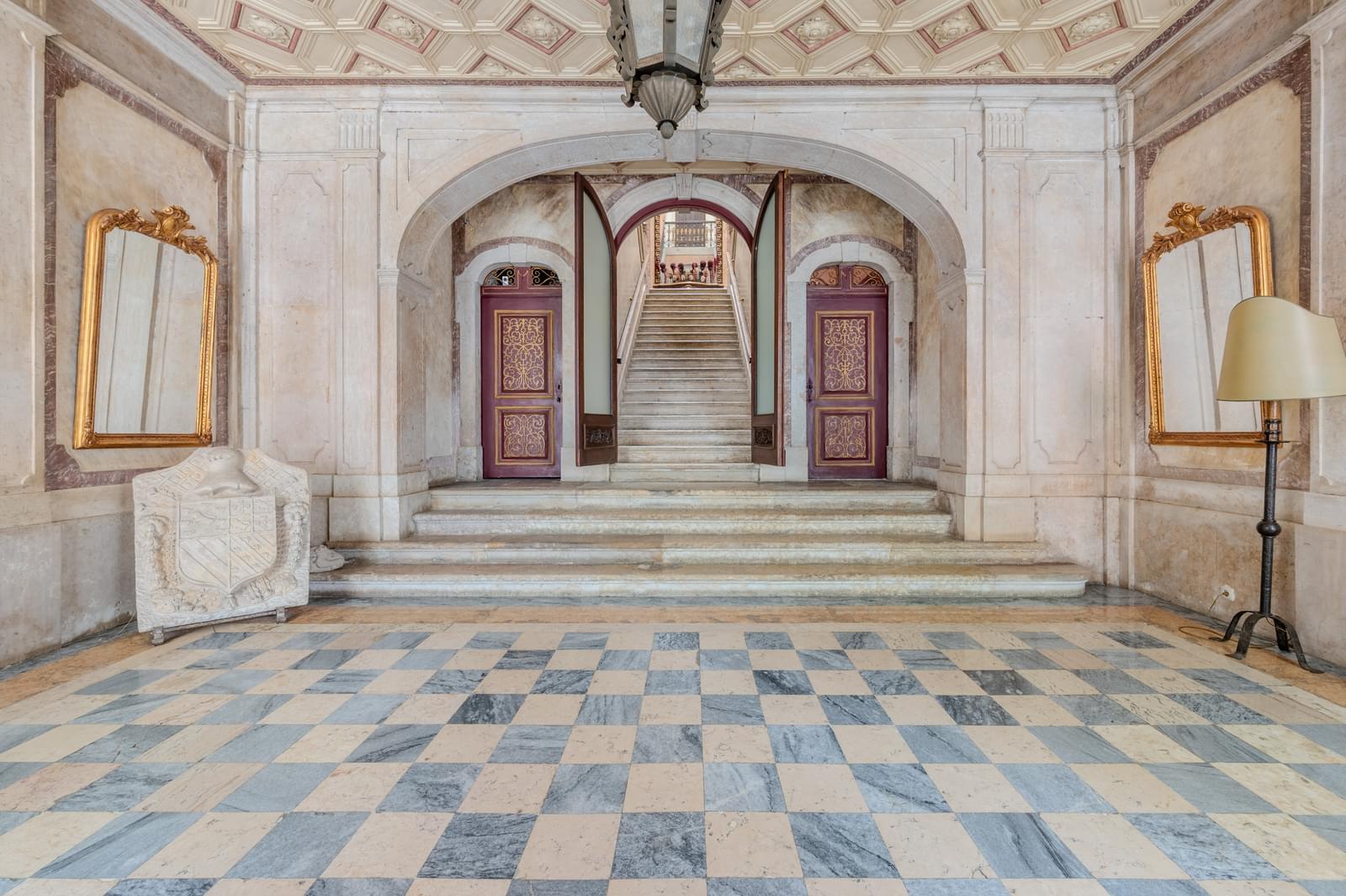 Apartamento T2 + 2 com estacionamento, Santa Catarina, Lisboa - Imagem 25