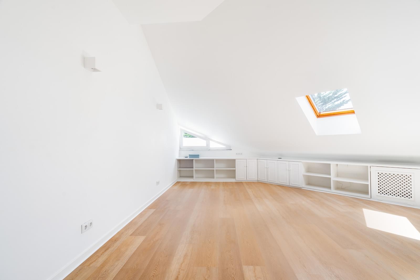 Moradia T3 + 1 com piscina, Estoril, Cascais - Imagem 28