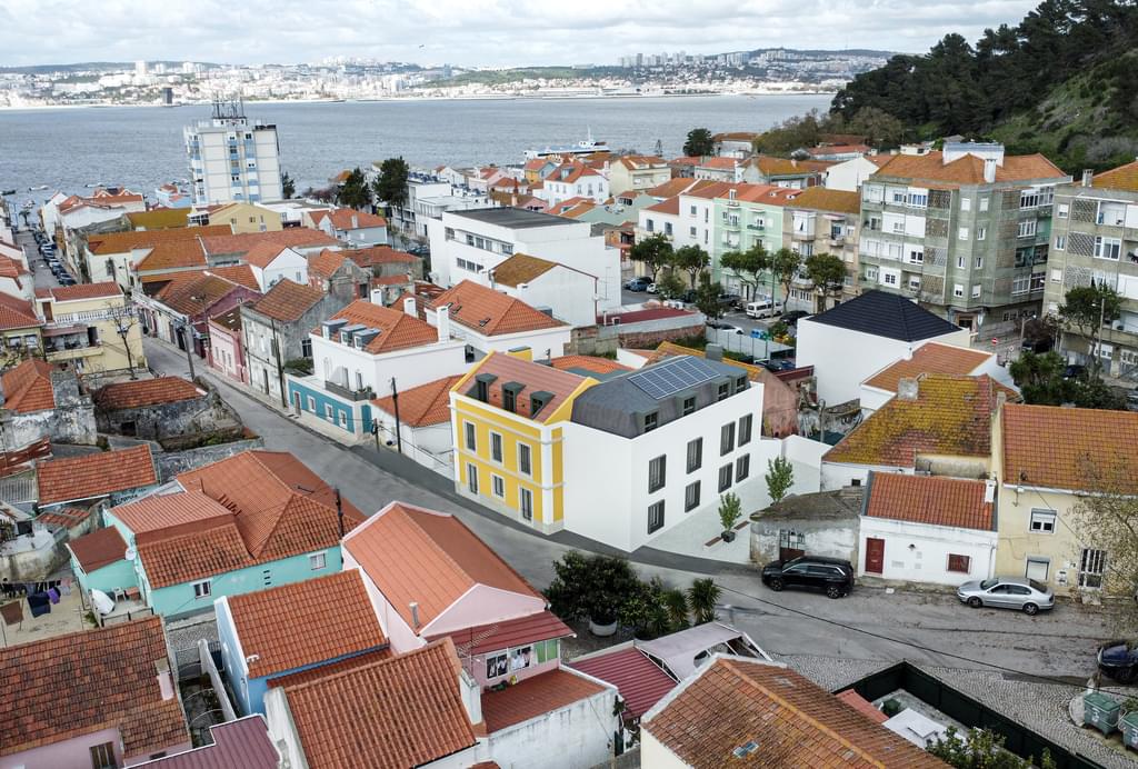 1 Bedroom Apartment in Condomínio “Casa Amarela”, Trafaria, Almada 350266605