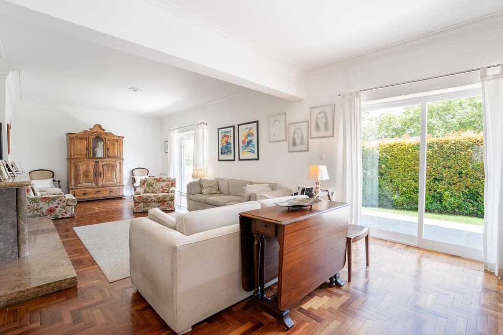 4 Bedroom House with swimming pool, Bairro do Rosário, Cascais 1602827060