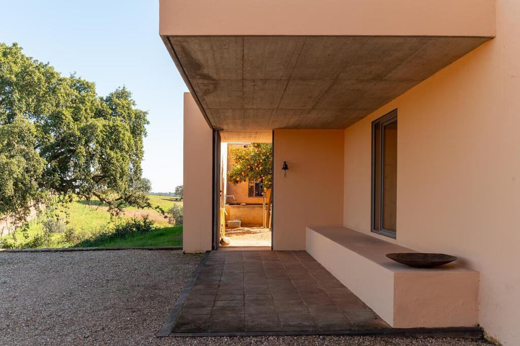 4 Bedroom House with swimming pool, Beja 2544944860