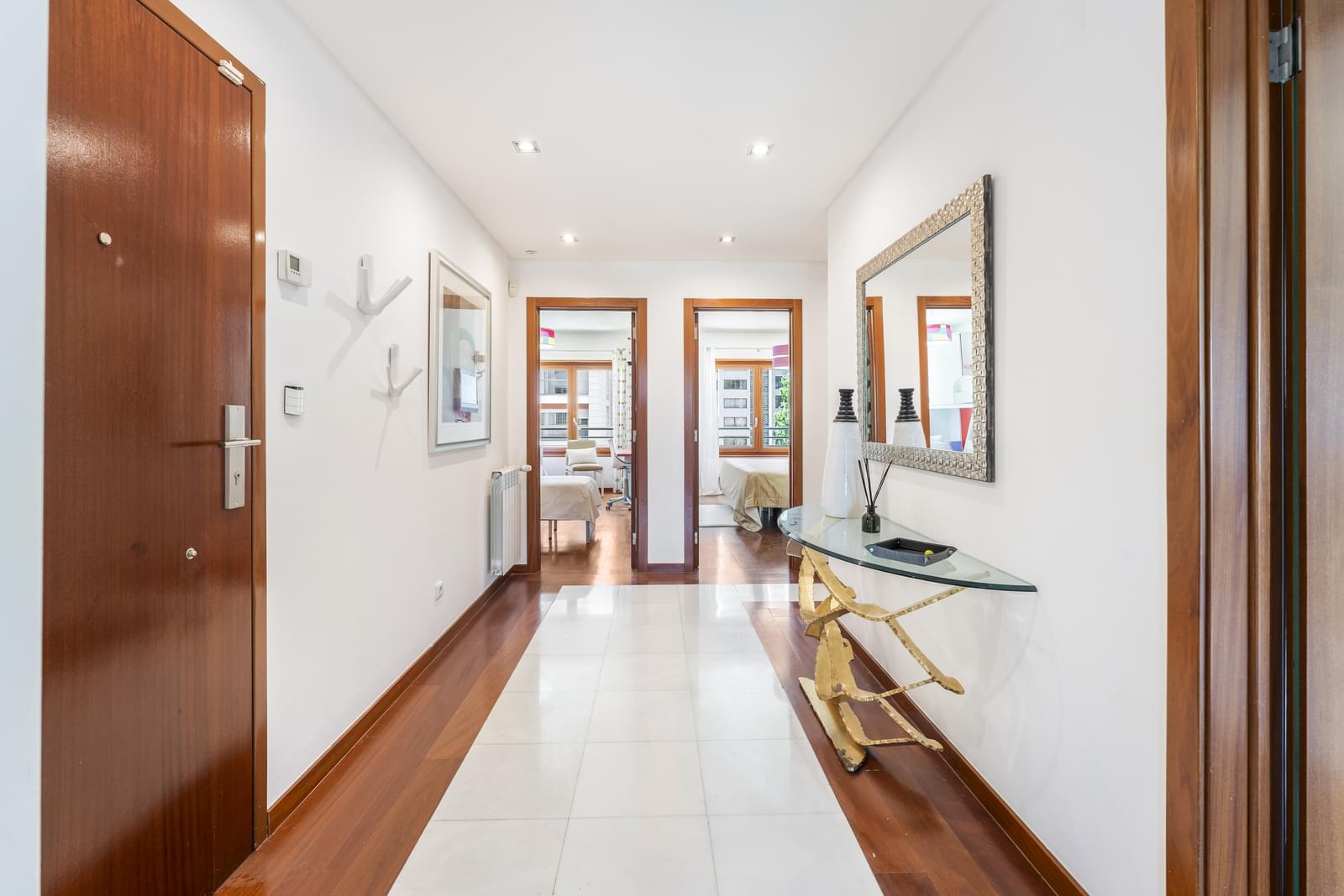 Apartamento T3 com vista, Lisboa - Imagem 1