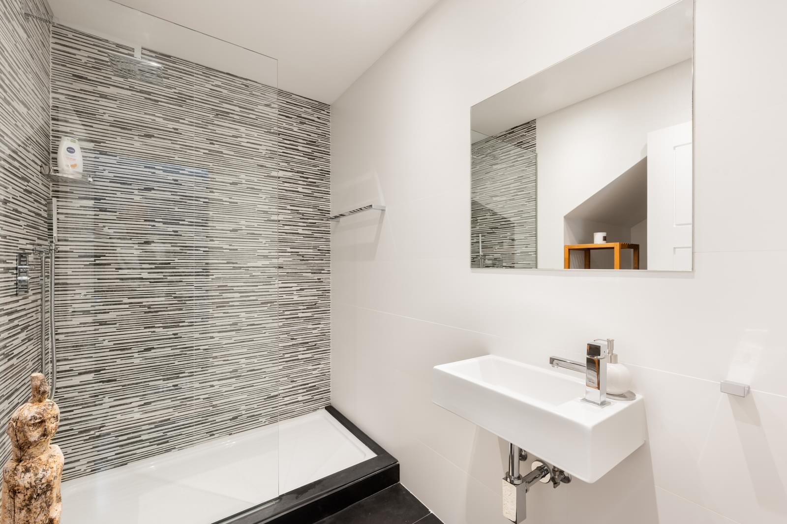 Moradia T4 + 1 com piscina, Cascais - Imagem 28
