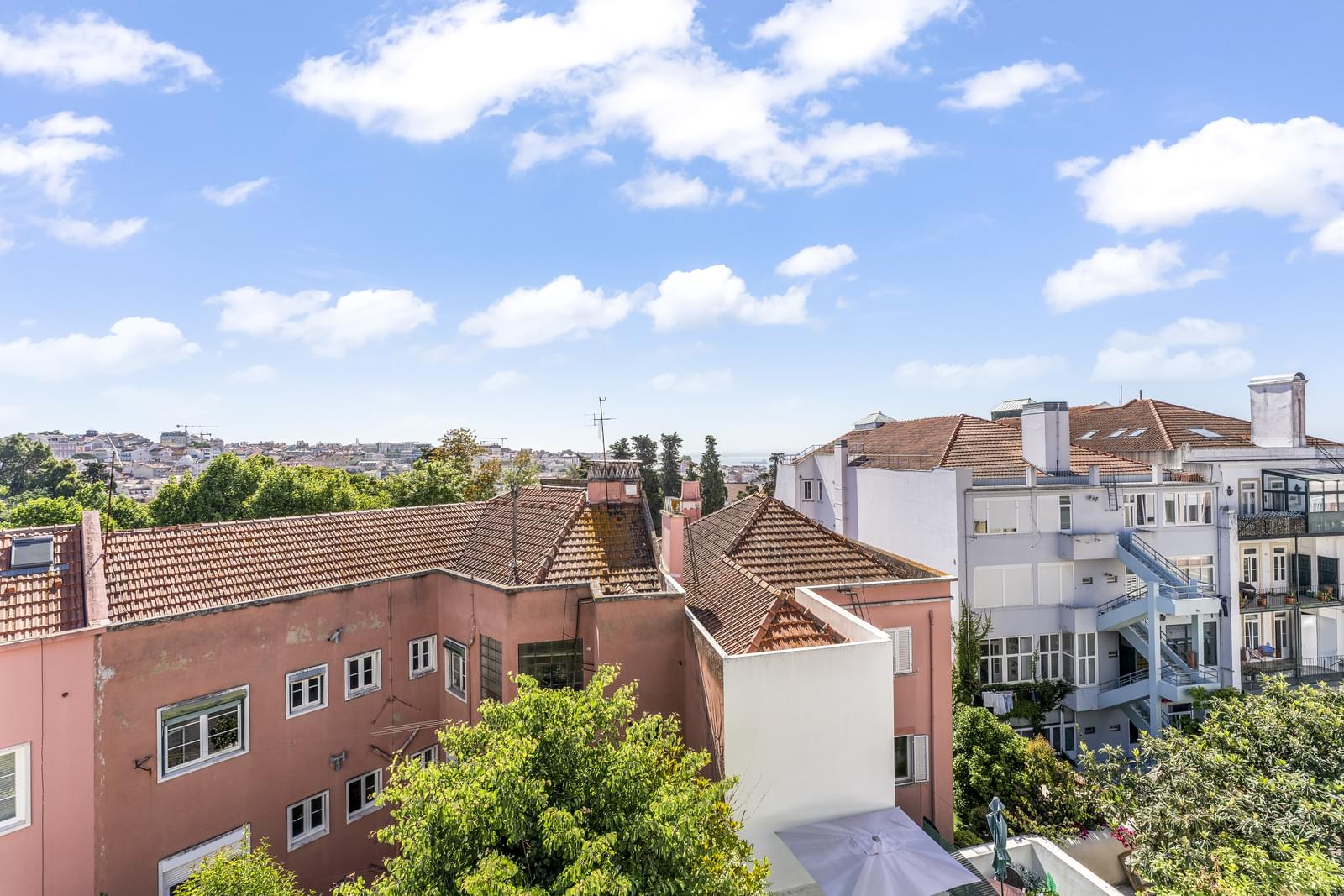 Moradia T6 com piscina, Estrela, Lisboa - Imagem 68