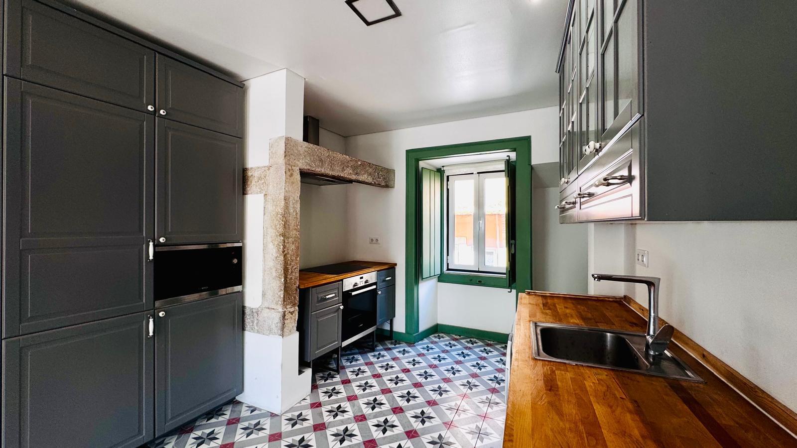 Apartamento T2 com vista, Graça, Lisboa - Imagem 15