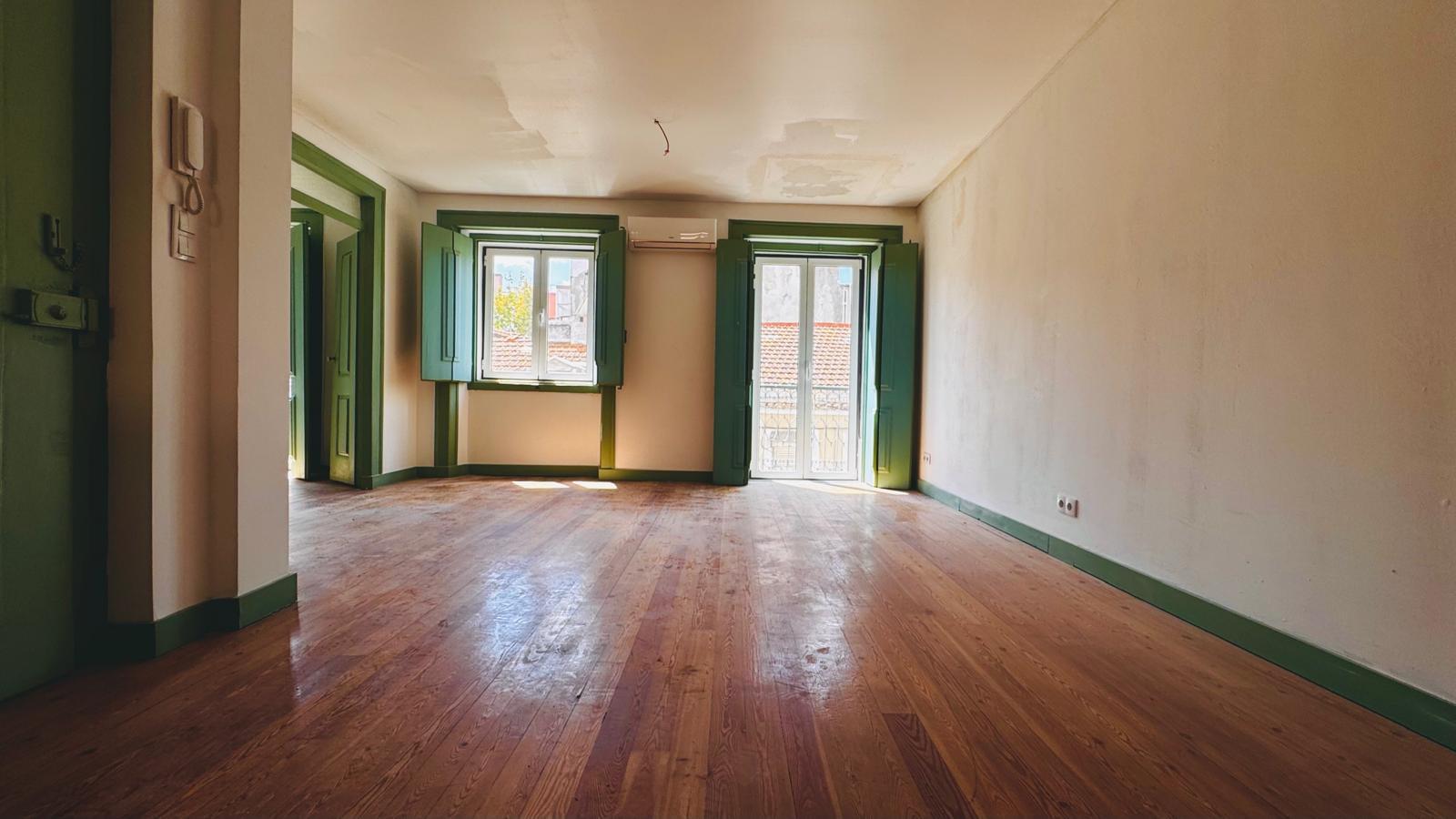 Apartamento T2 com vista, Graça, Lisboa - Imagem 24
