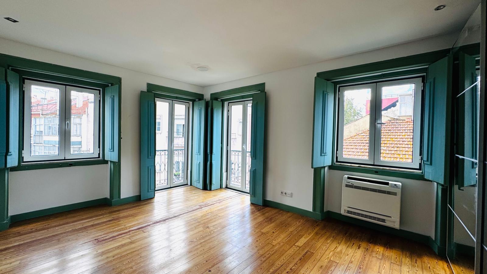 Apartamento T2 com vista, Graça, Lisboa - Imagem 9